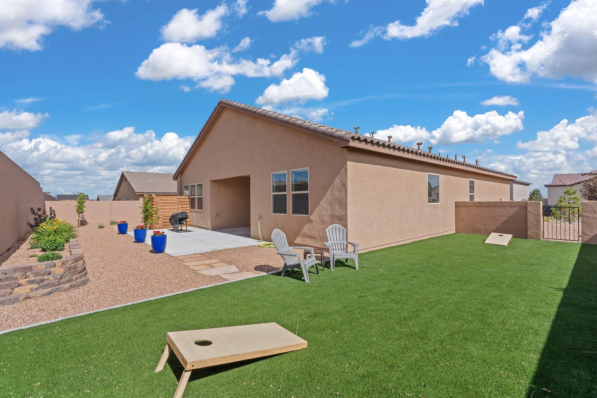 1914 Castle Peak Loop NE