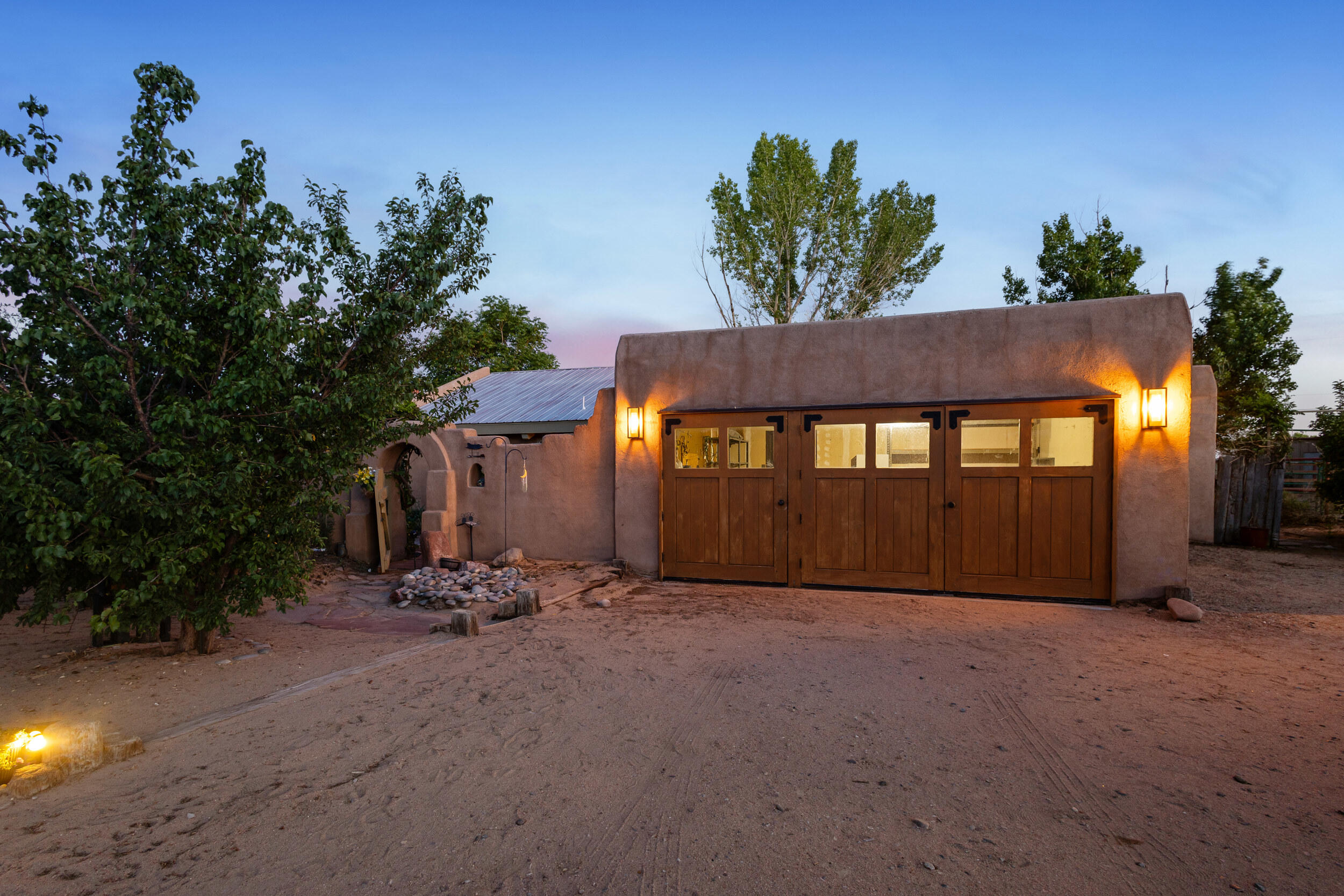 973 CAMINO HERMOSA