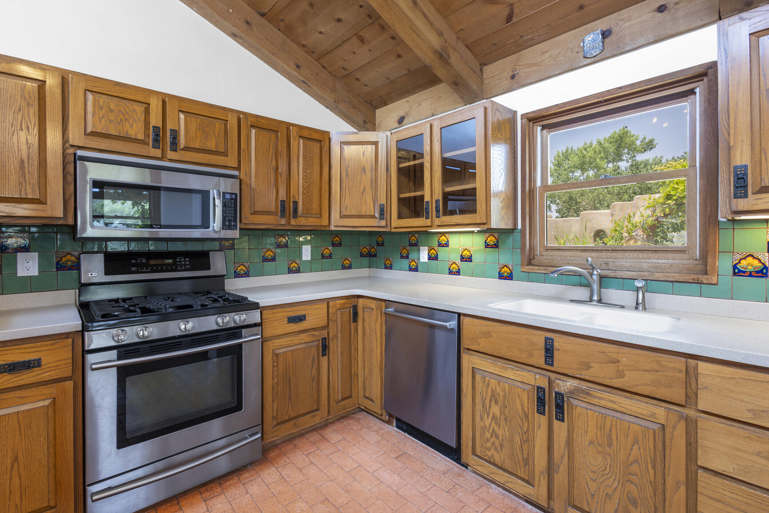 973 CAMINO HERMOSA