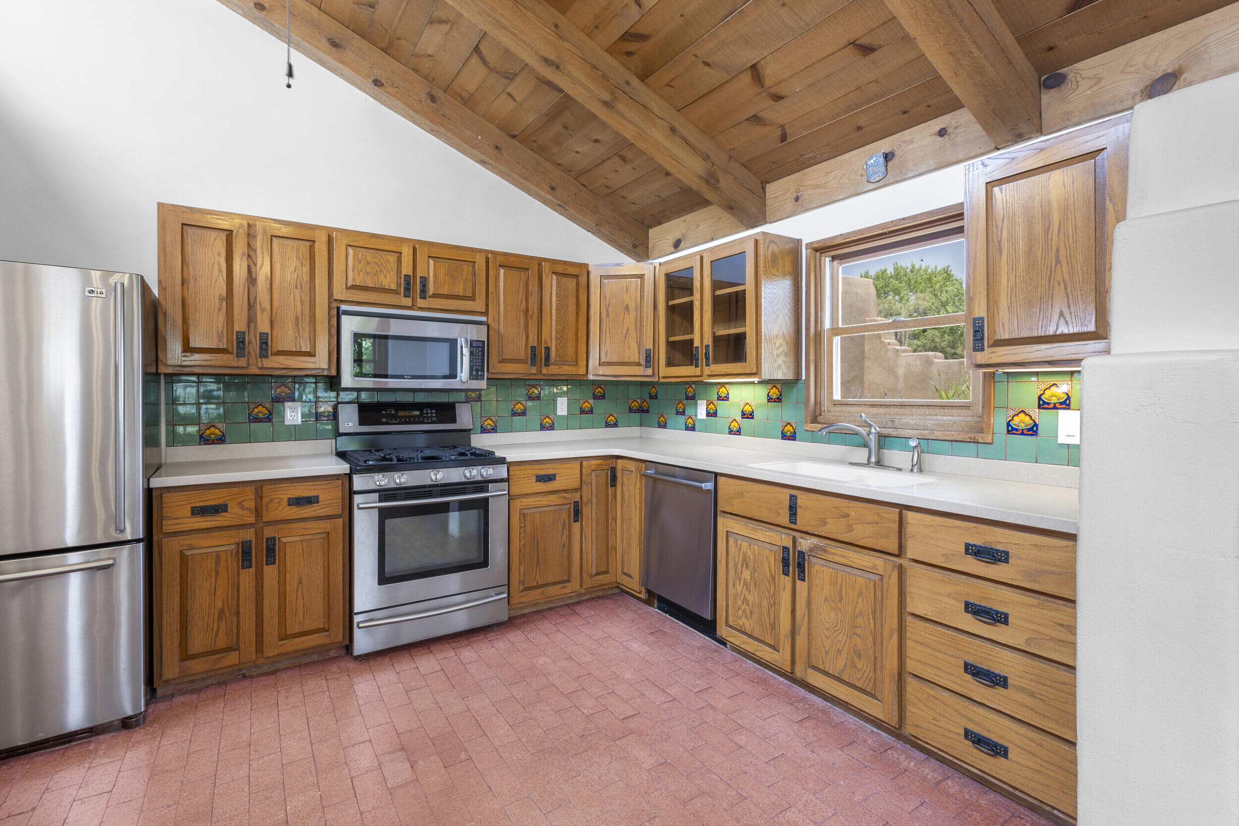 973 CAMINO HERMOSA