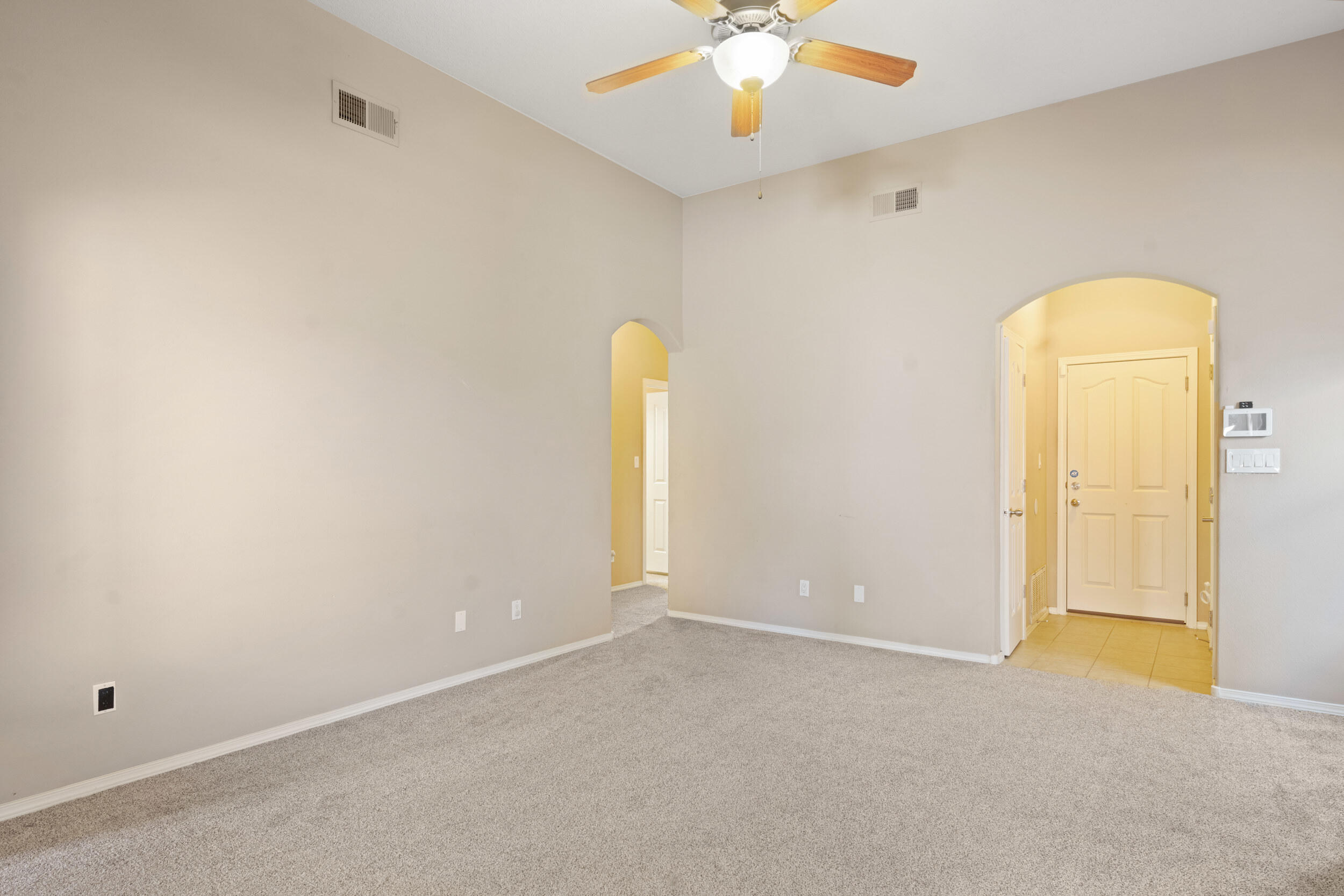 908 SELLERS Drive NE