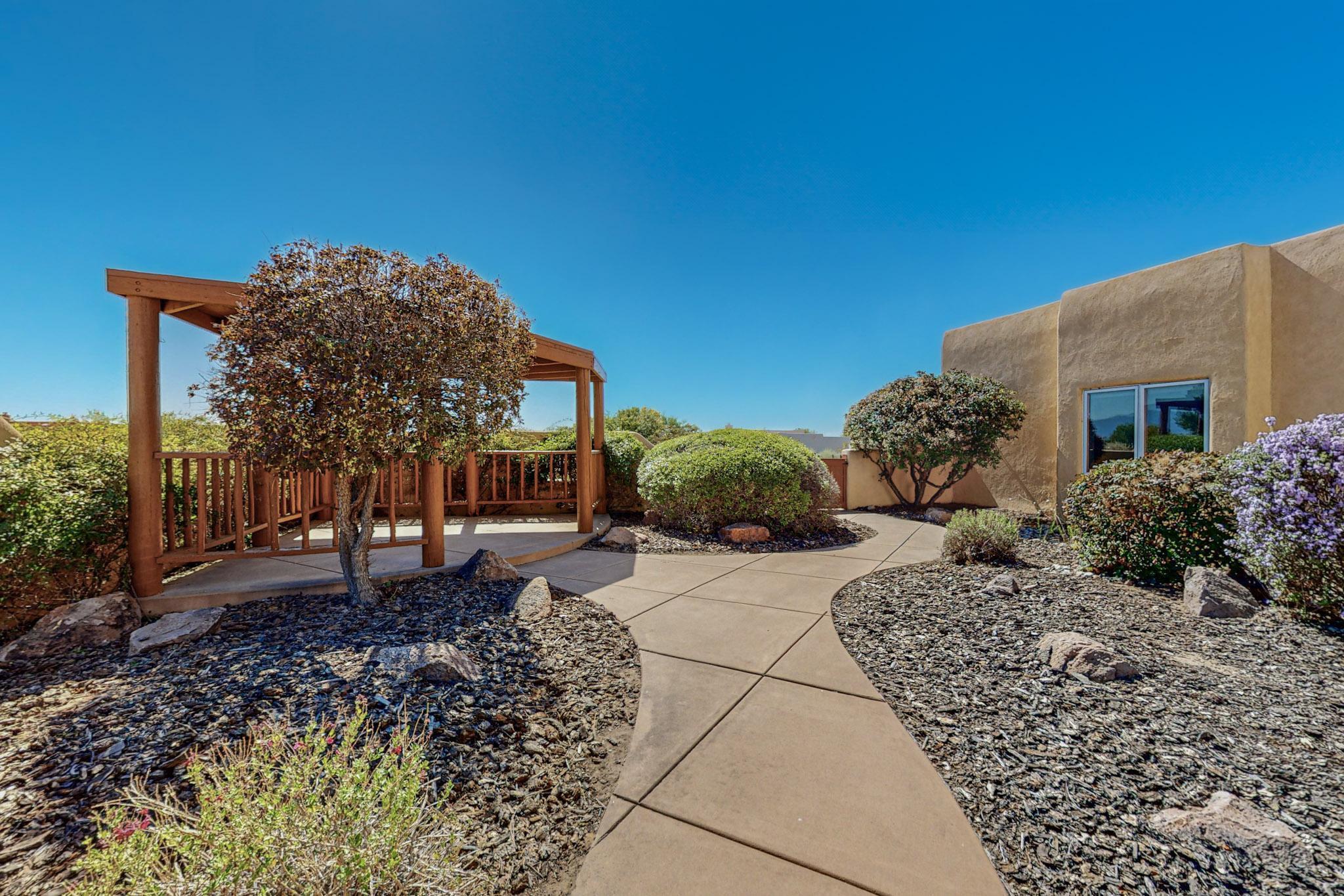 165 SOL DE ORO Court