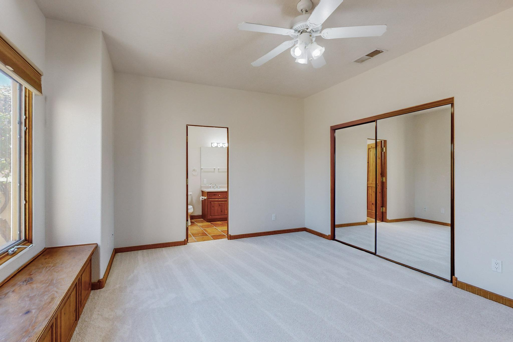 165 SOL DE ORO Court