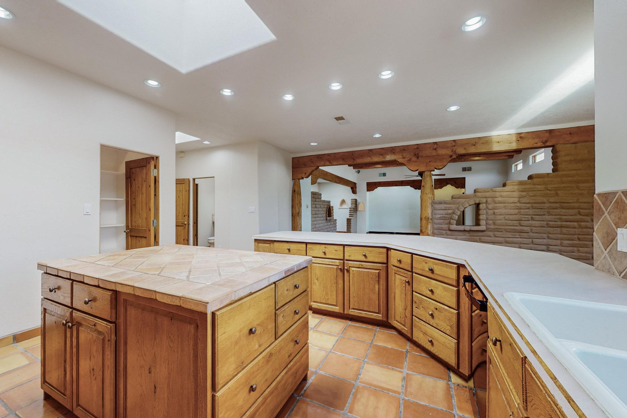 165 SOL DE ORO Court