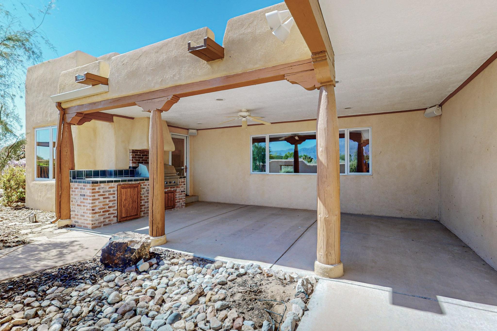 165 SOL DE ORO Court