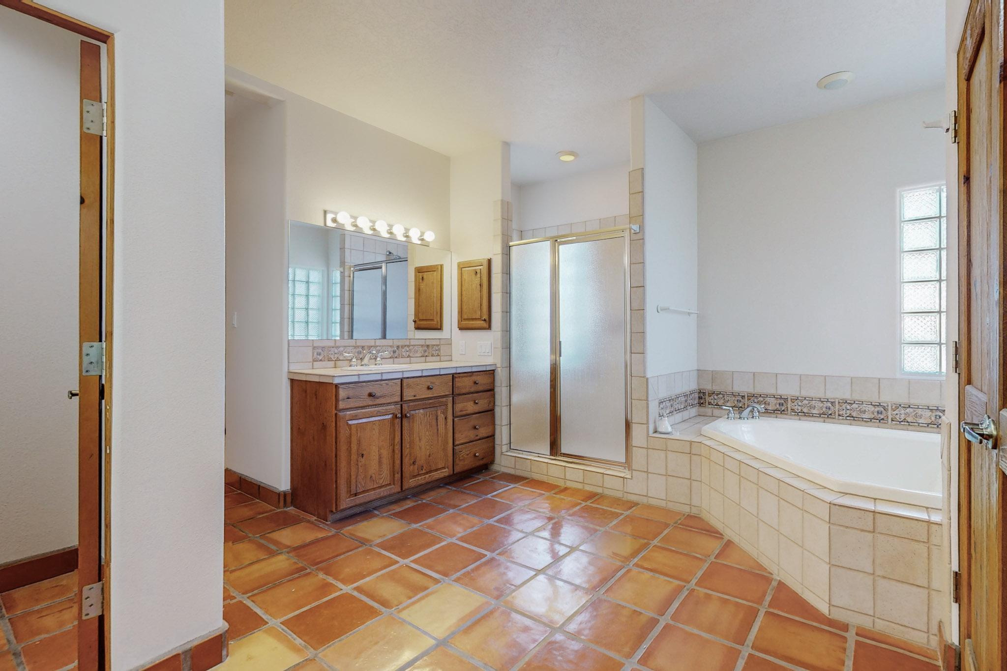 165 SOL DE ORO Court