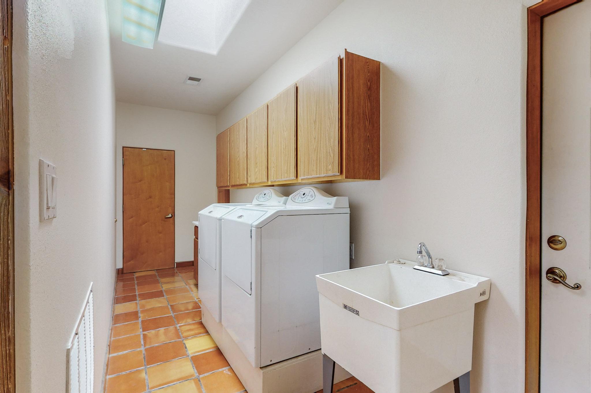 165 SOL DE ORO Court