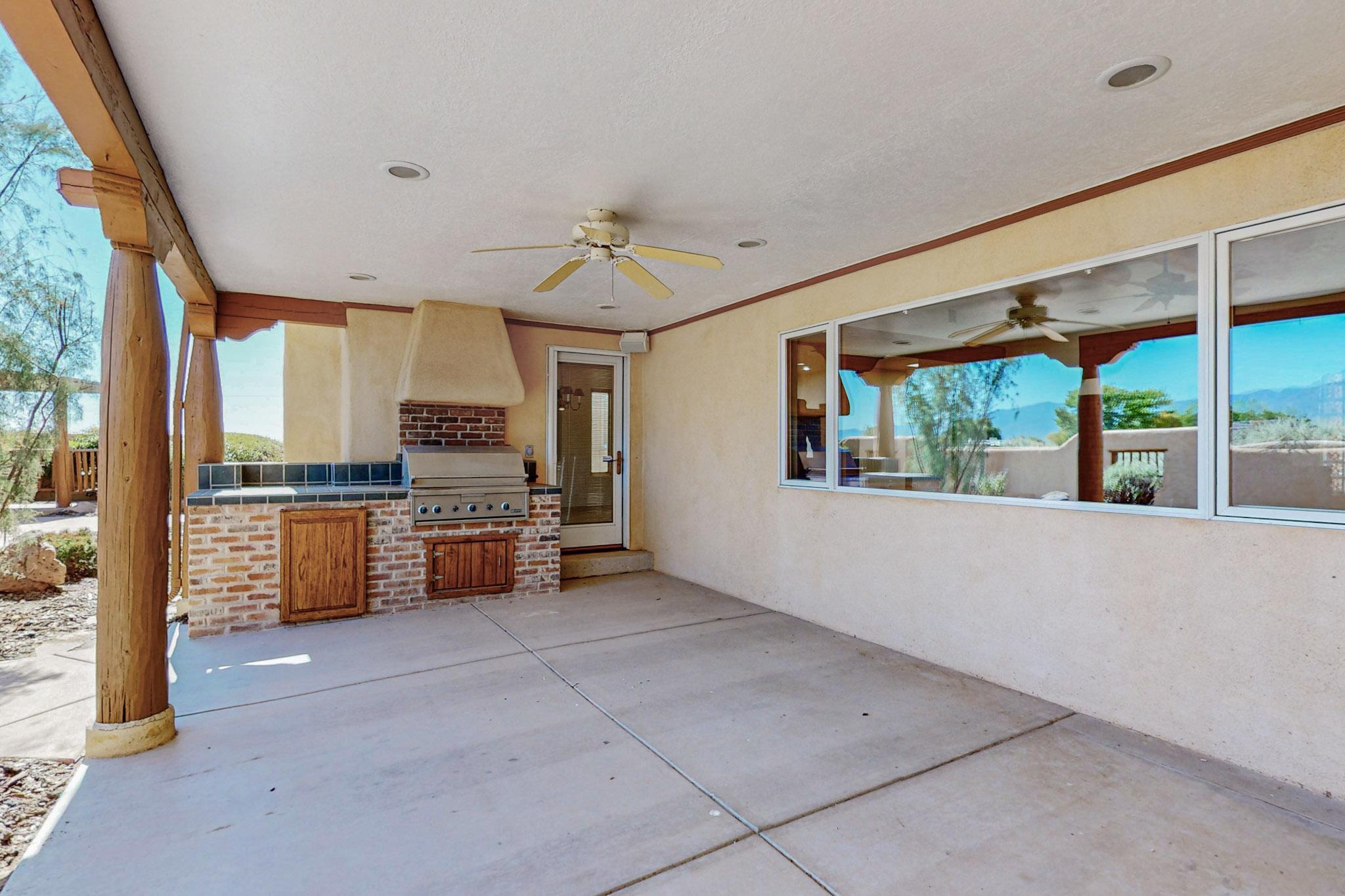 165 SOL DE ORO Court
