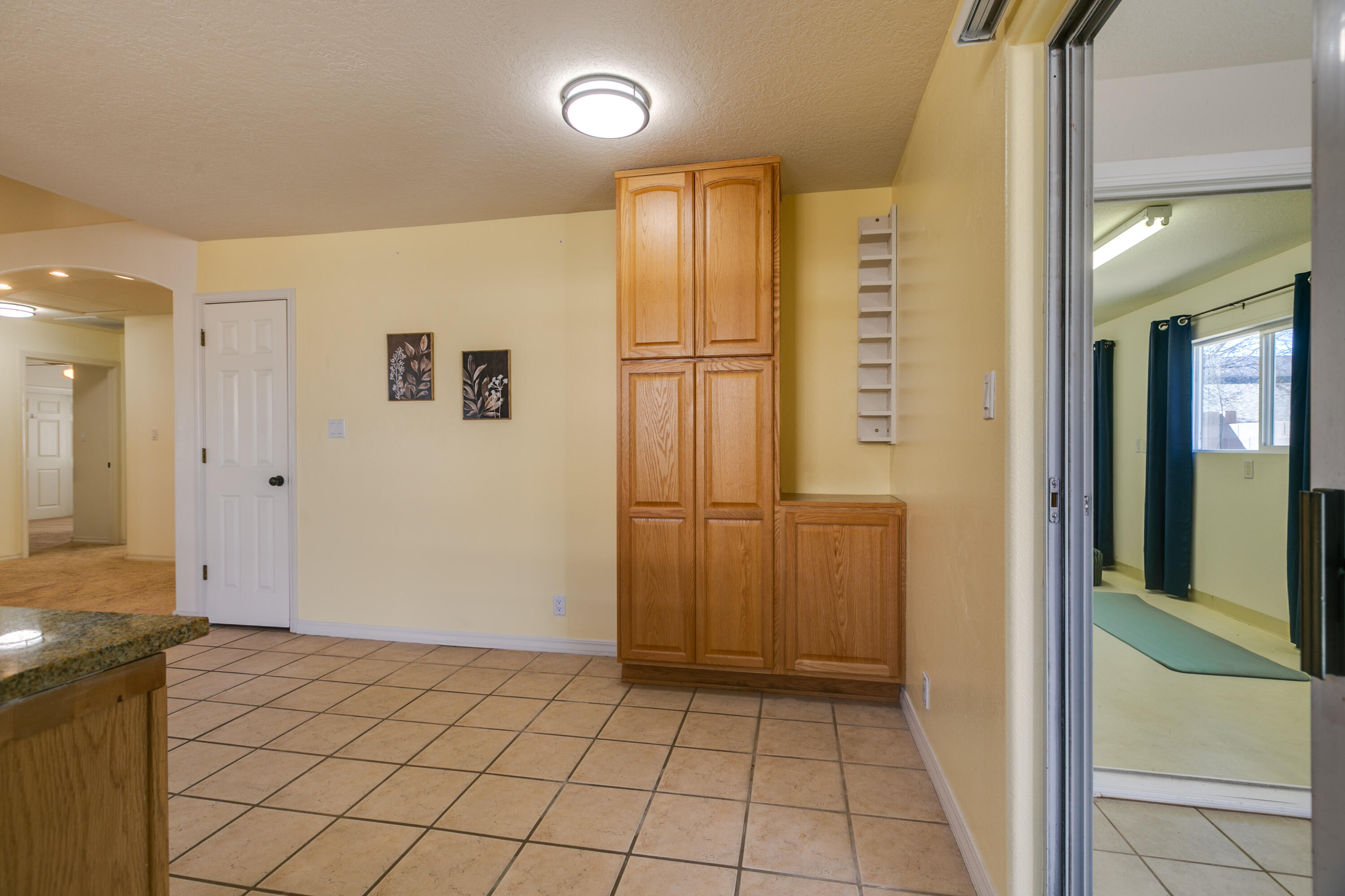 8319 Santa Clarita Street NE