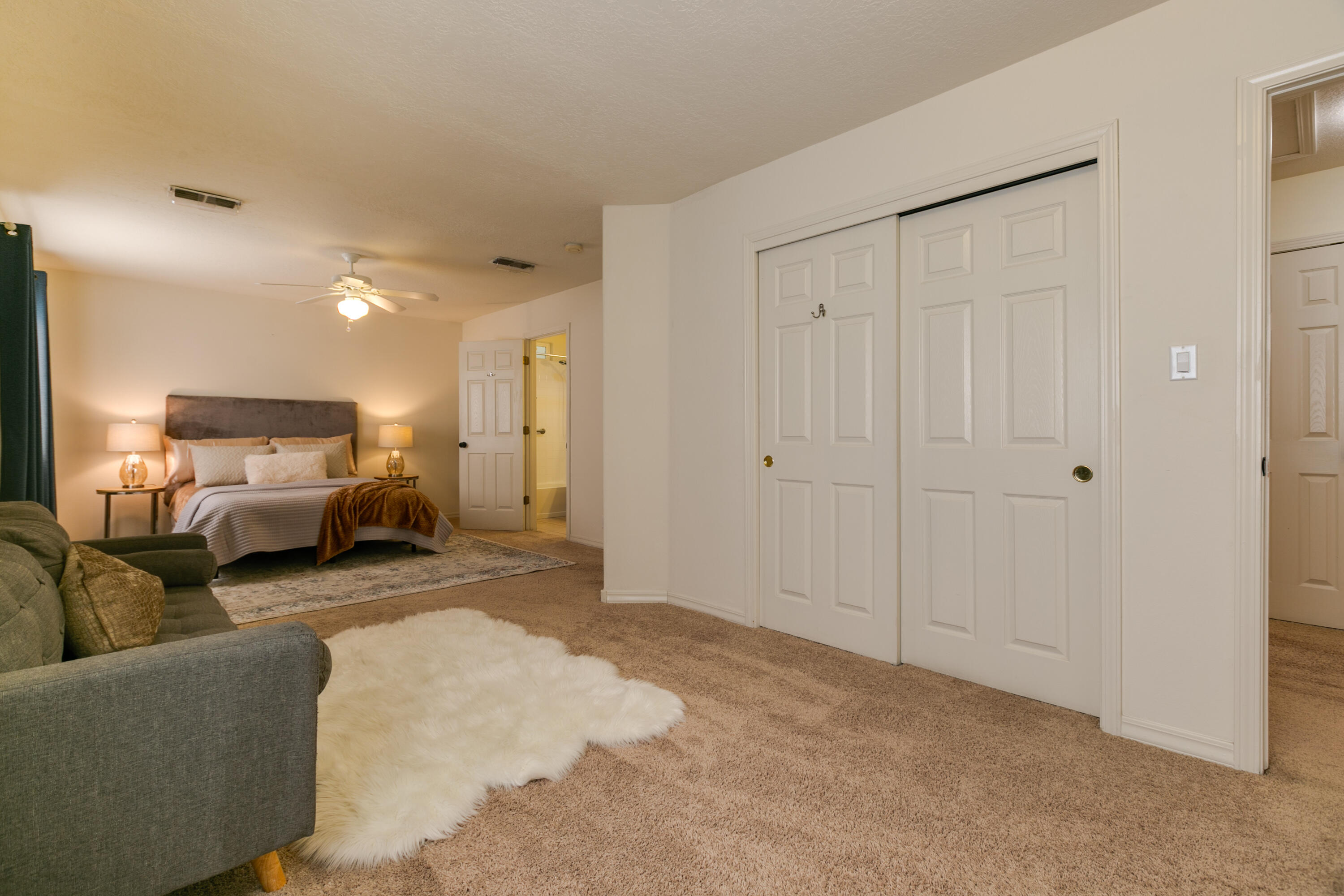 8319 Santa Clarita Street NE
