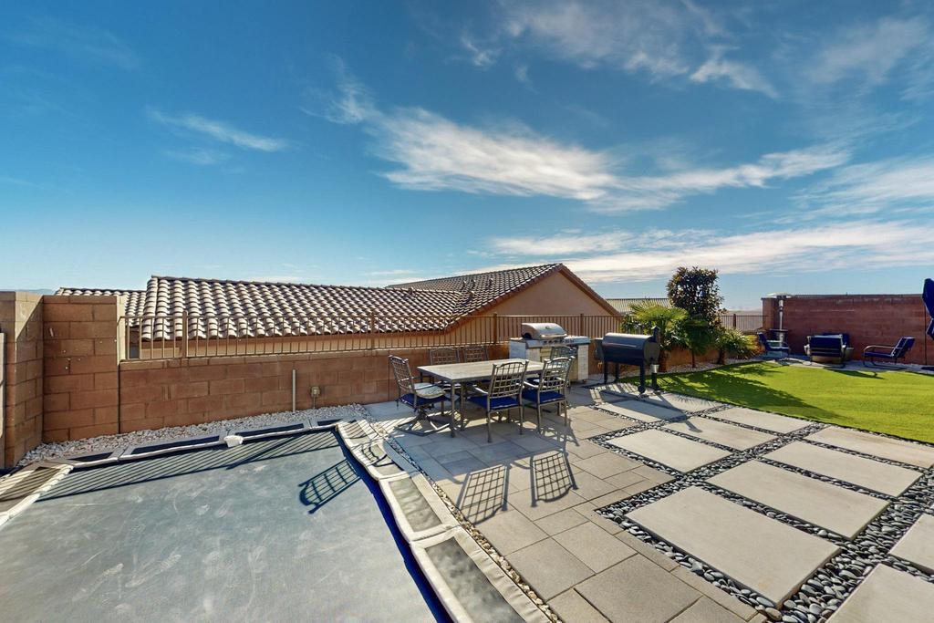 6724 PIEDRA ASPERO Street NW