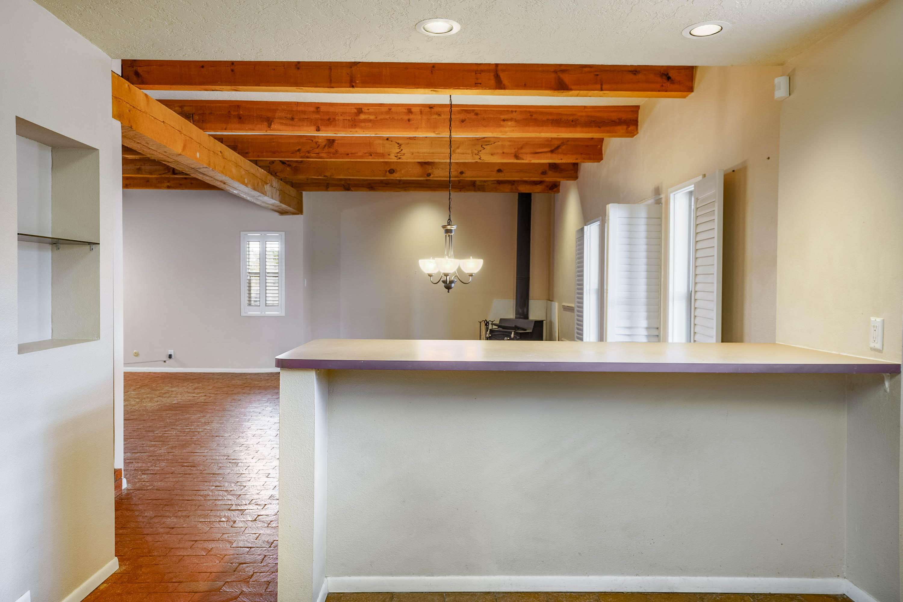 1127 CAMINO HERMOSA