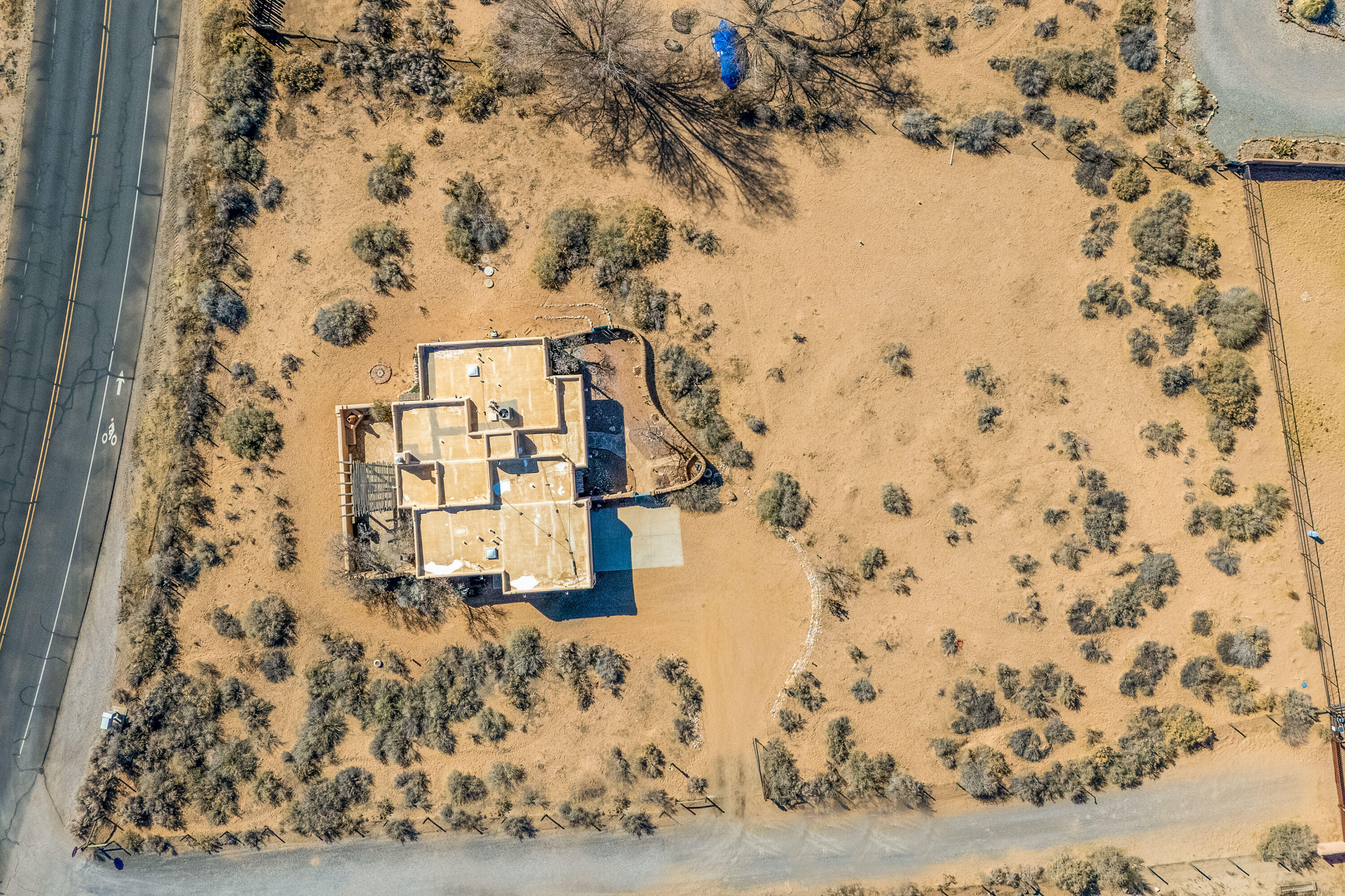7004 LOMA LARGA Road