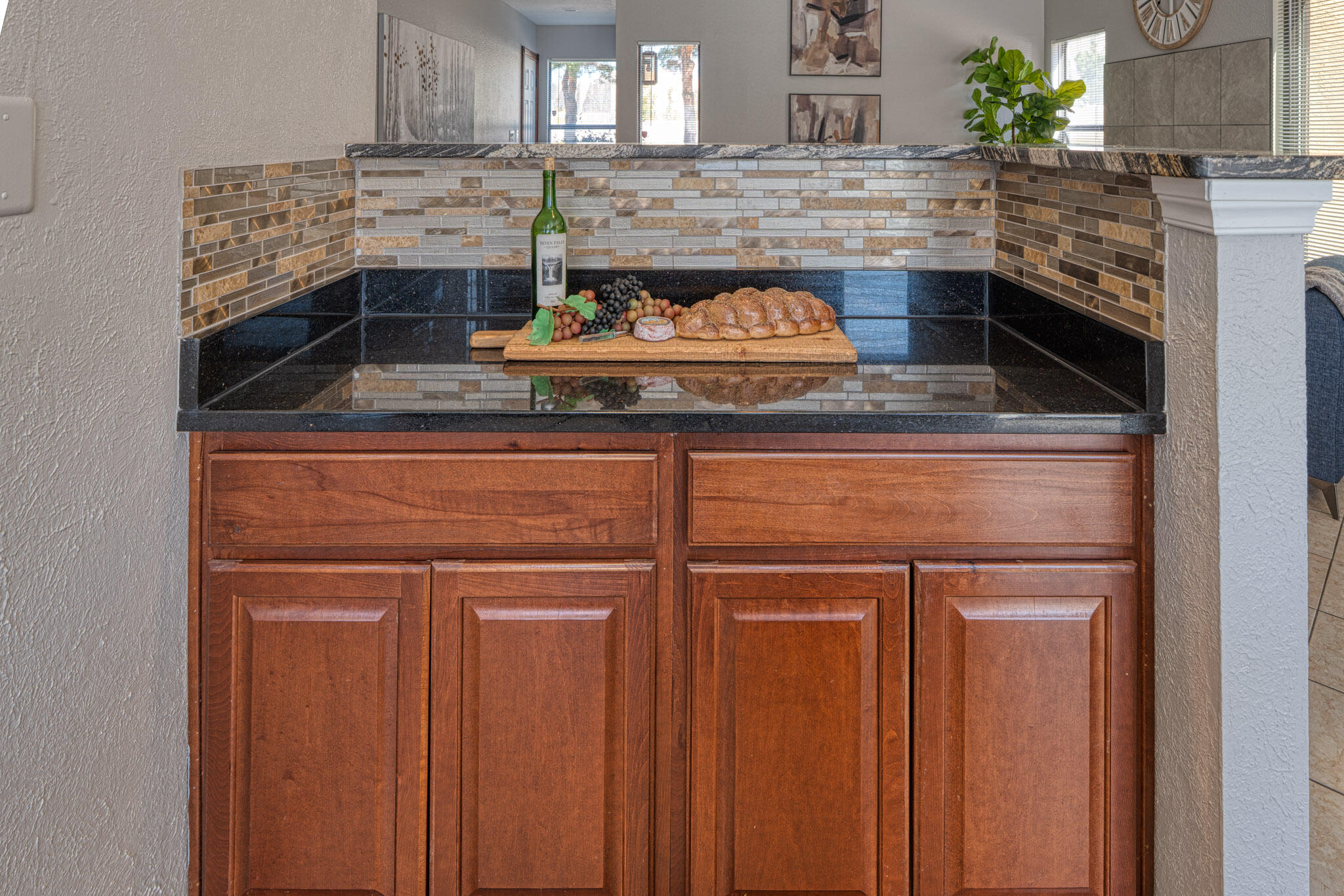 10279 LAS CASITAS Court NE