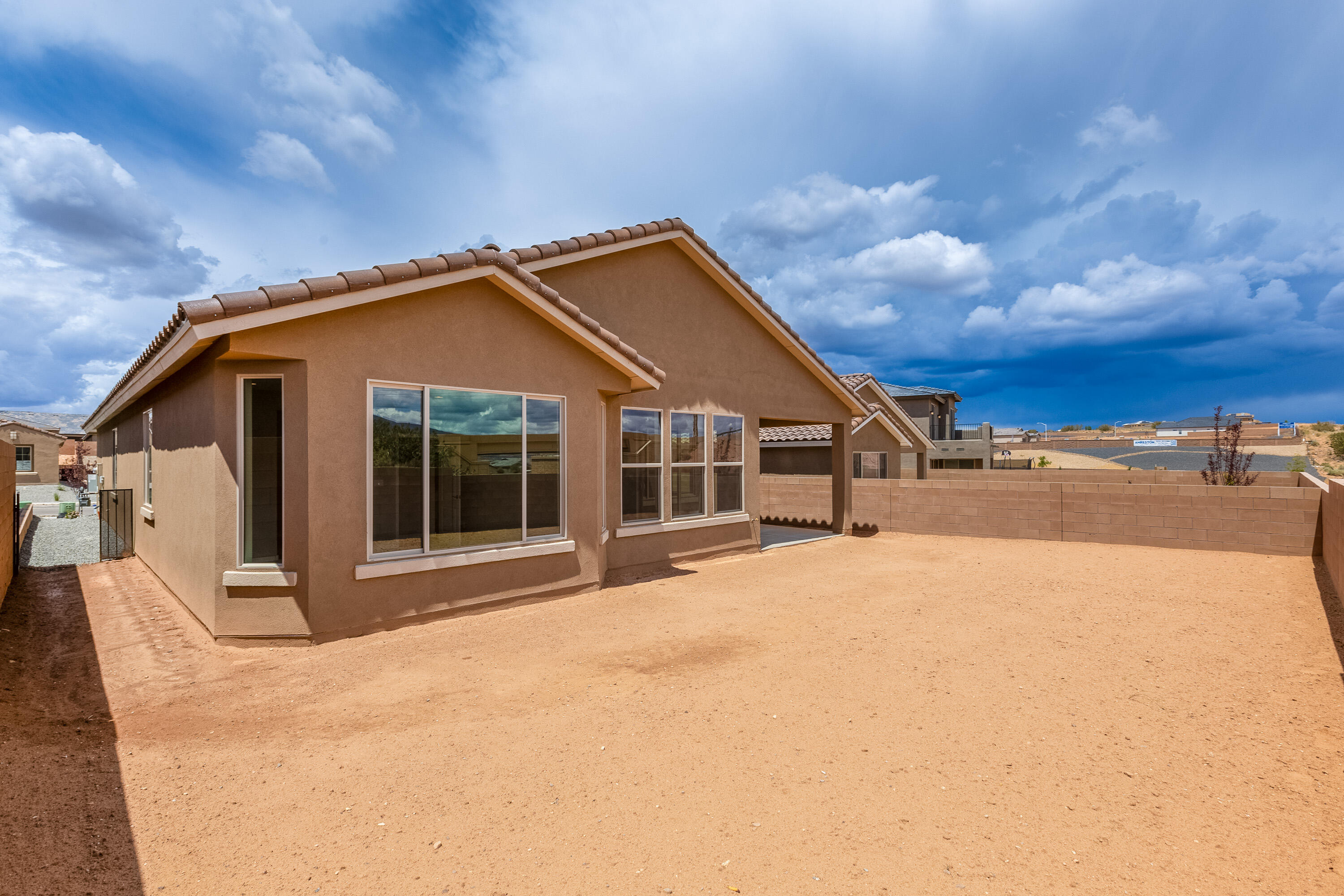 6794 Sydney Drive NE