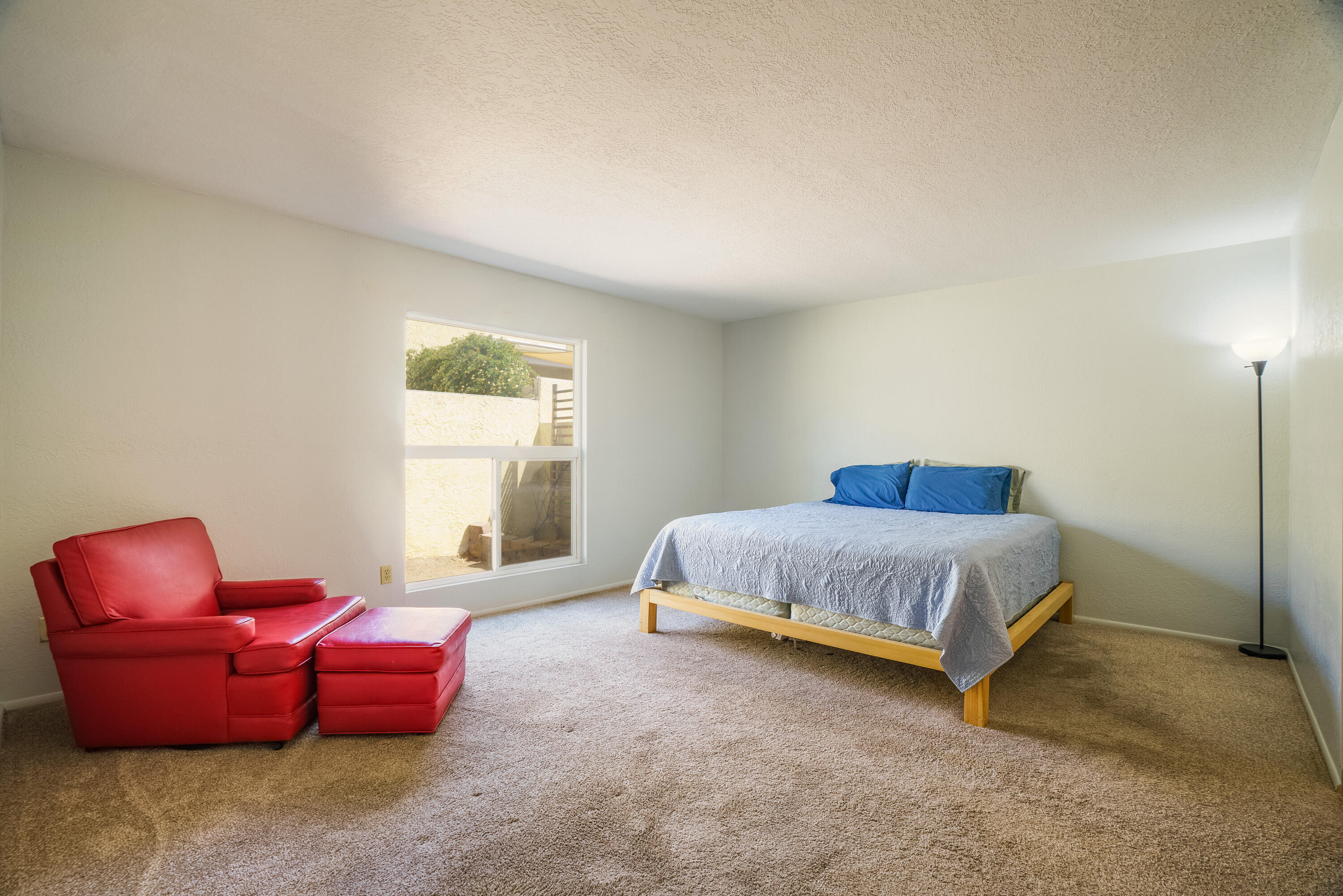 4725 SAN PEDRO Drive NE 28