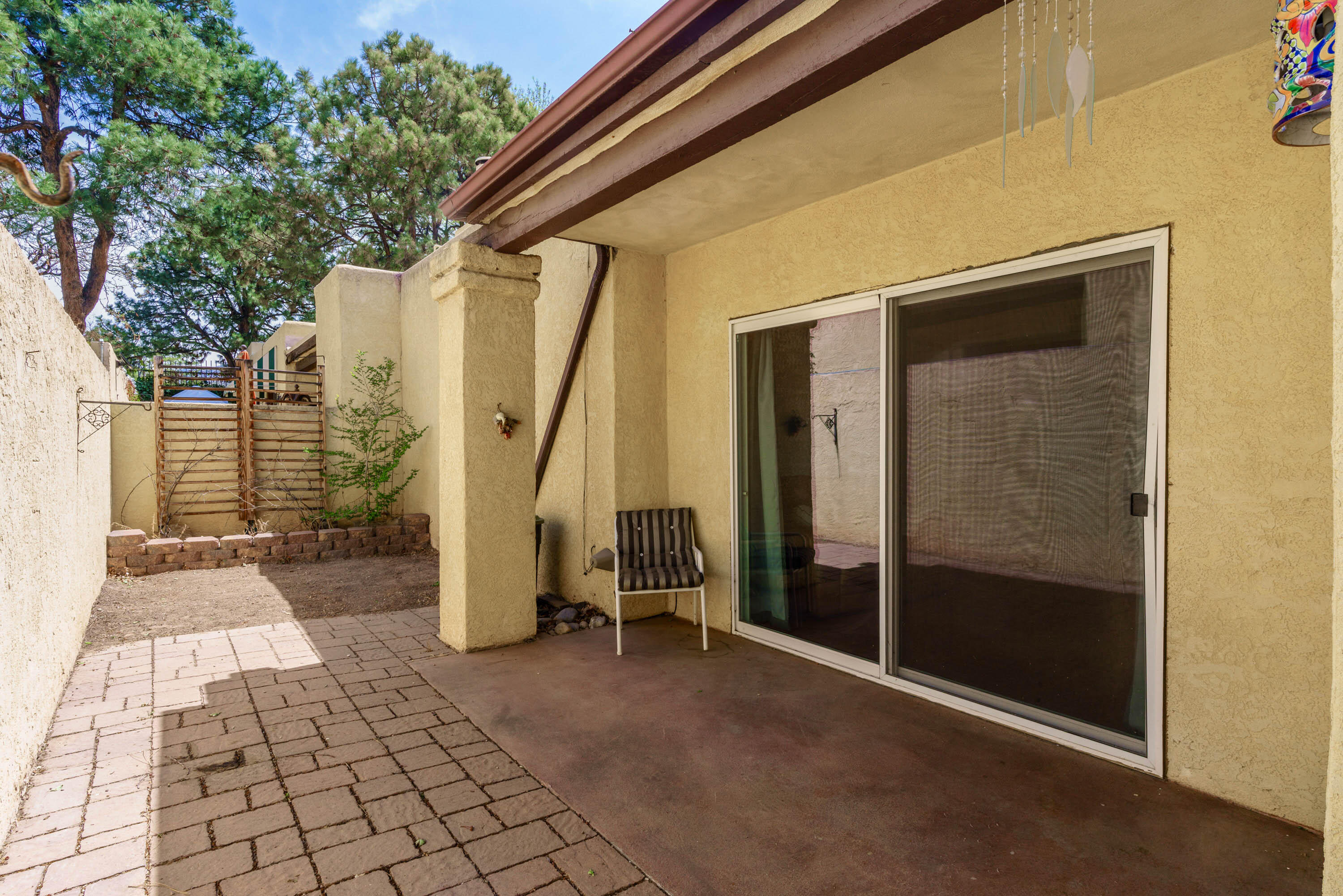 4725 SAN PEDRO Drive NE 28