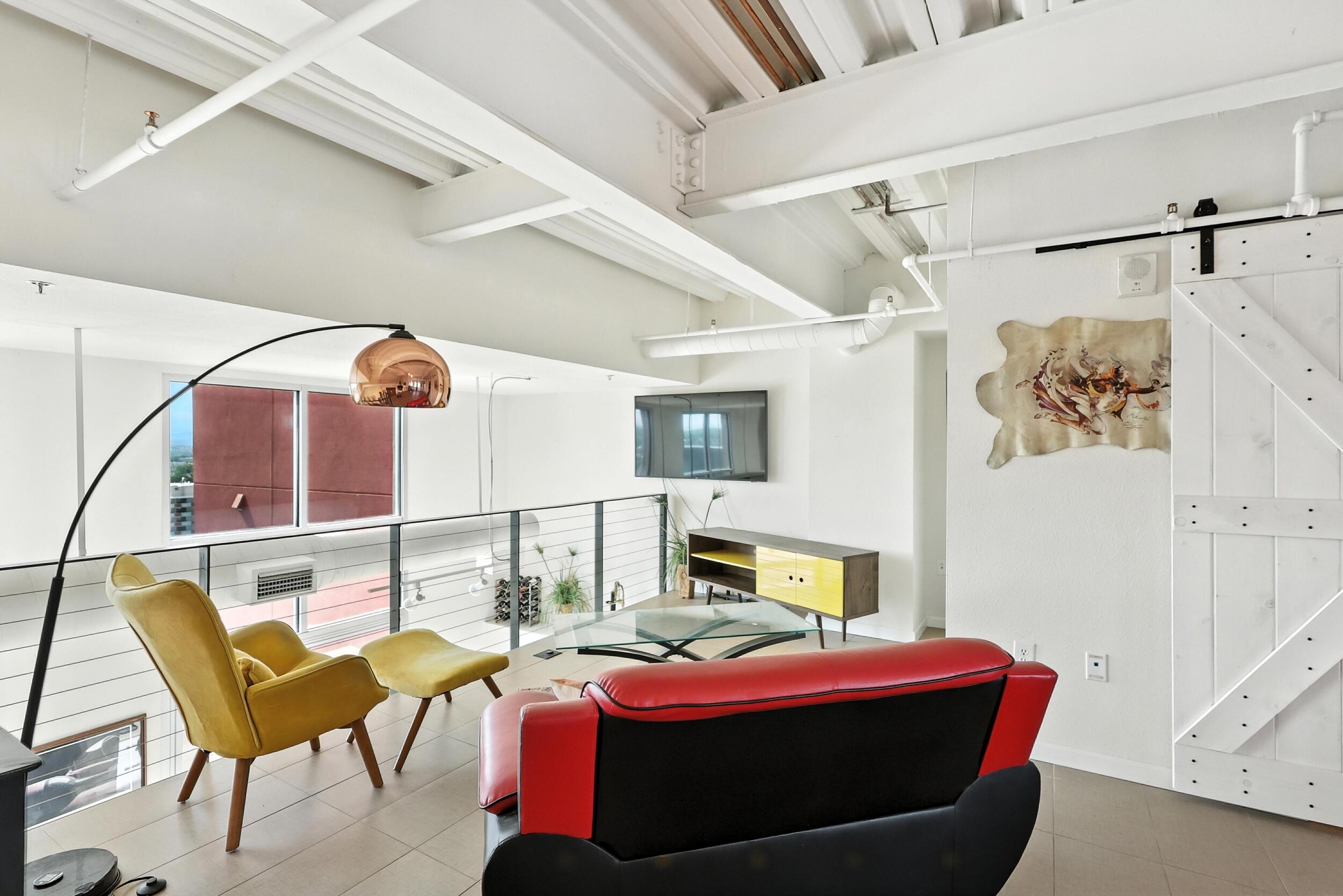 524 CENTRAL Avenue SW #803