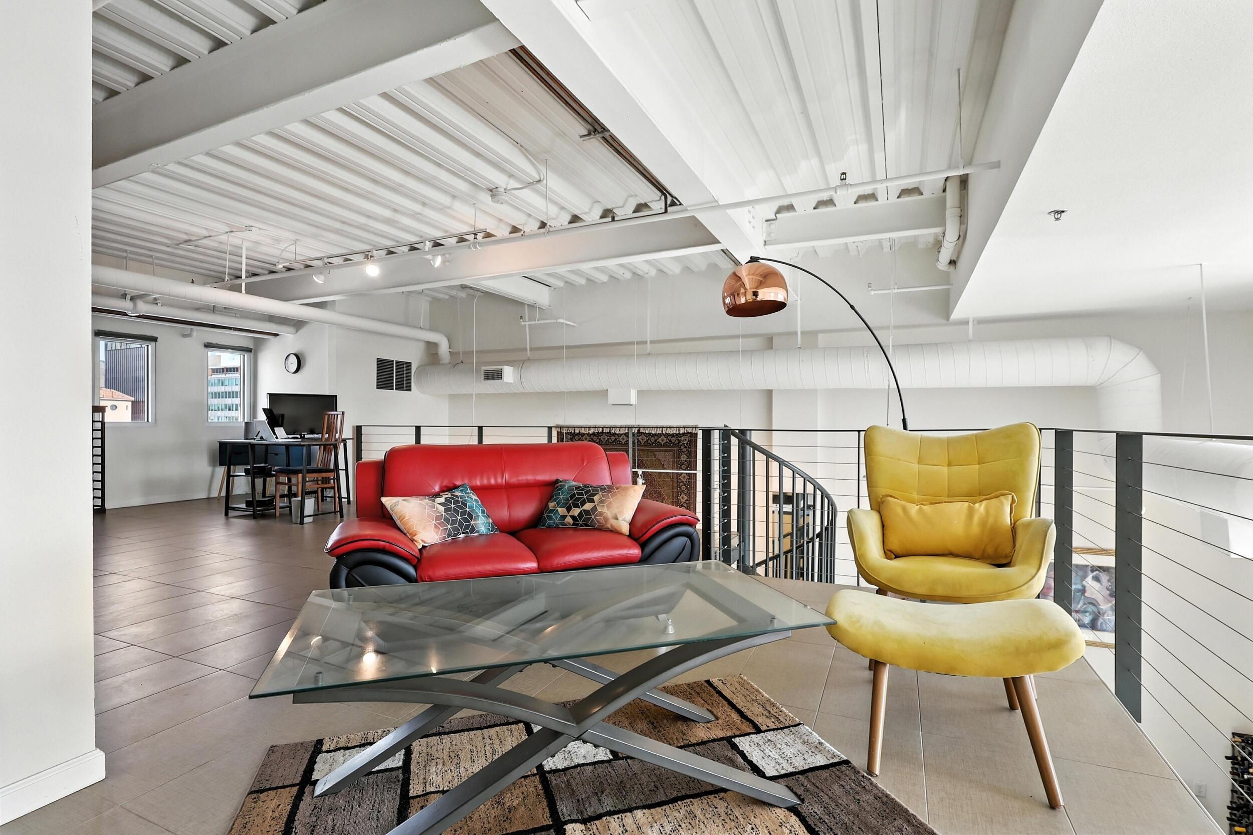 524 CENTRAL Avenue SW #803