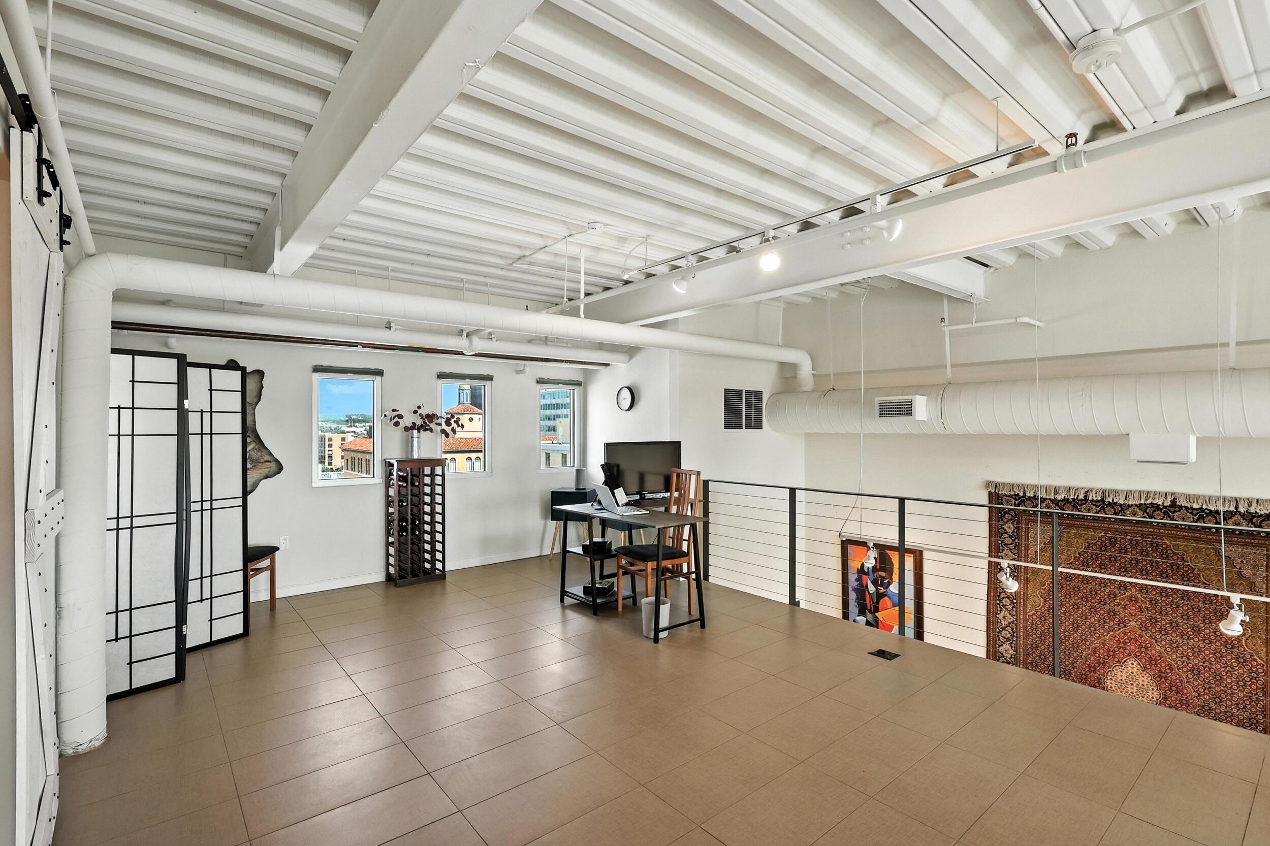 524 CENTRAL Avenue SW #803