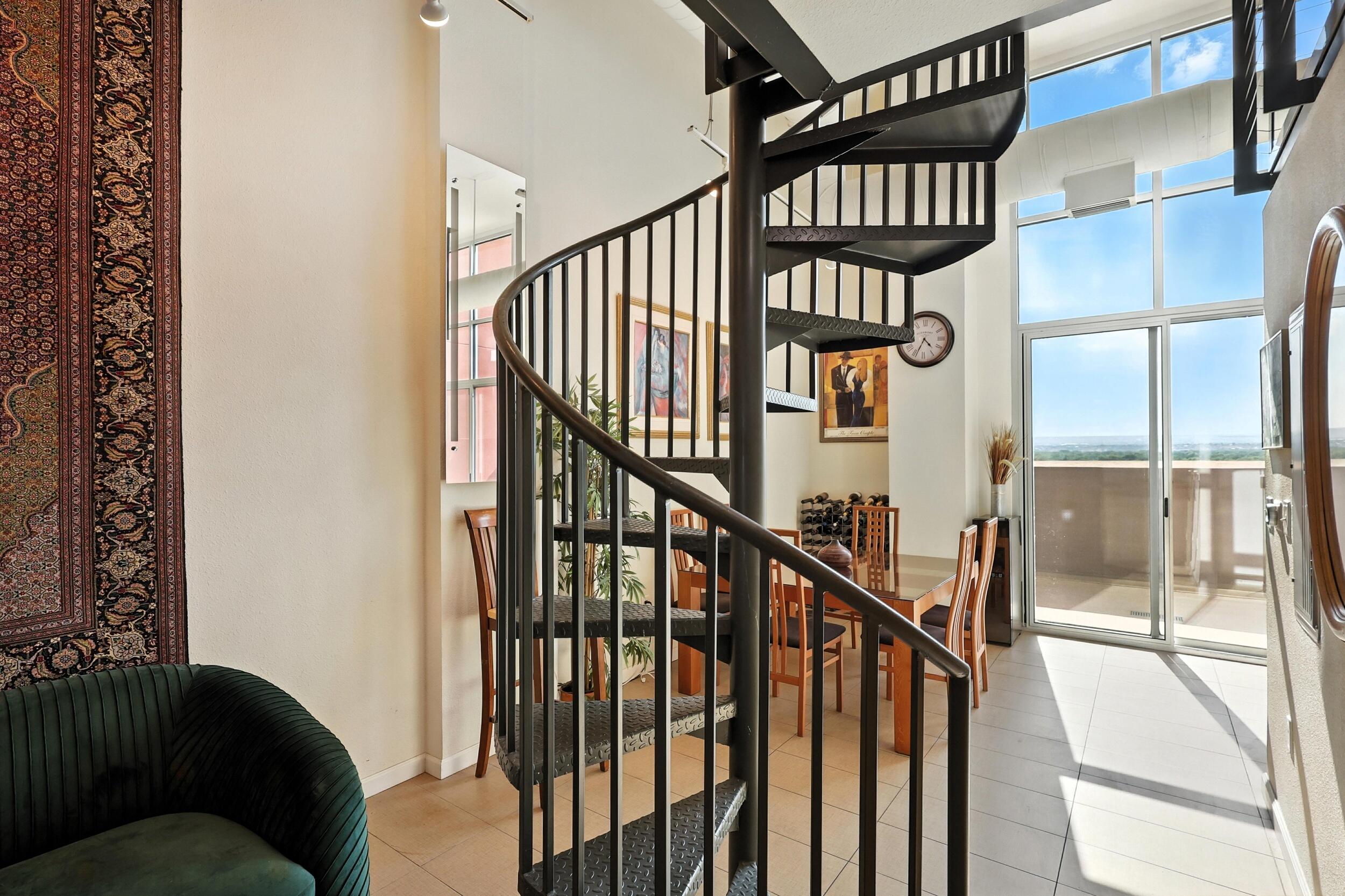 524 CENTRAL Avenue SW #803