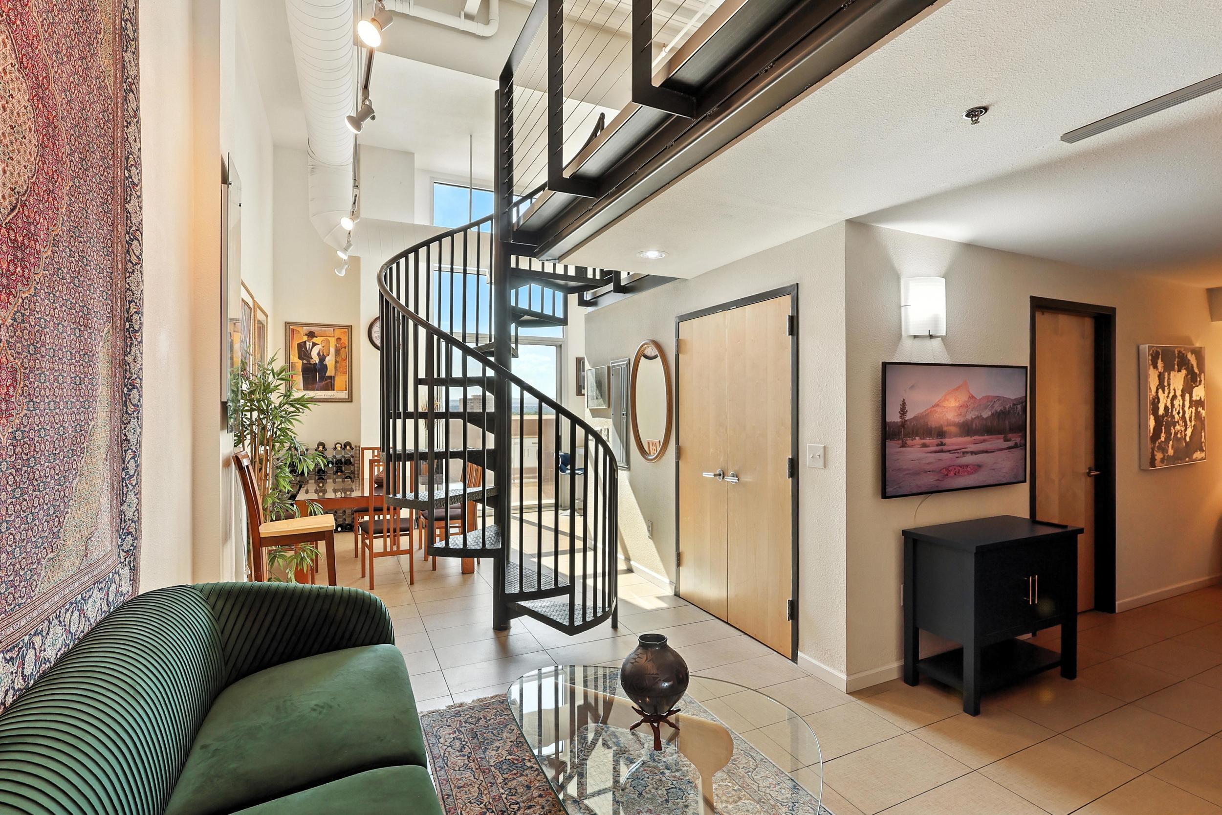 524 CENTRAL Avenue SW #803