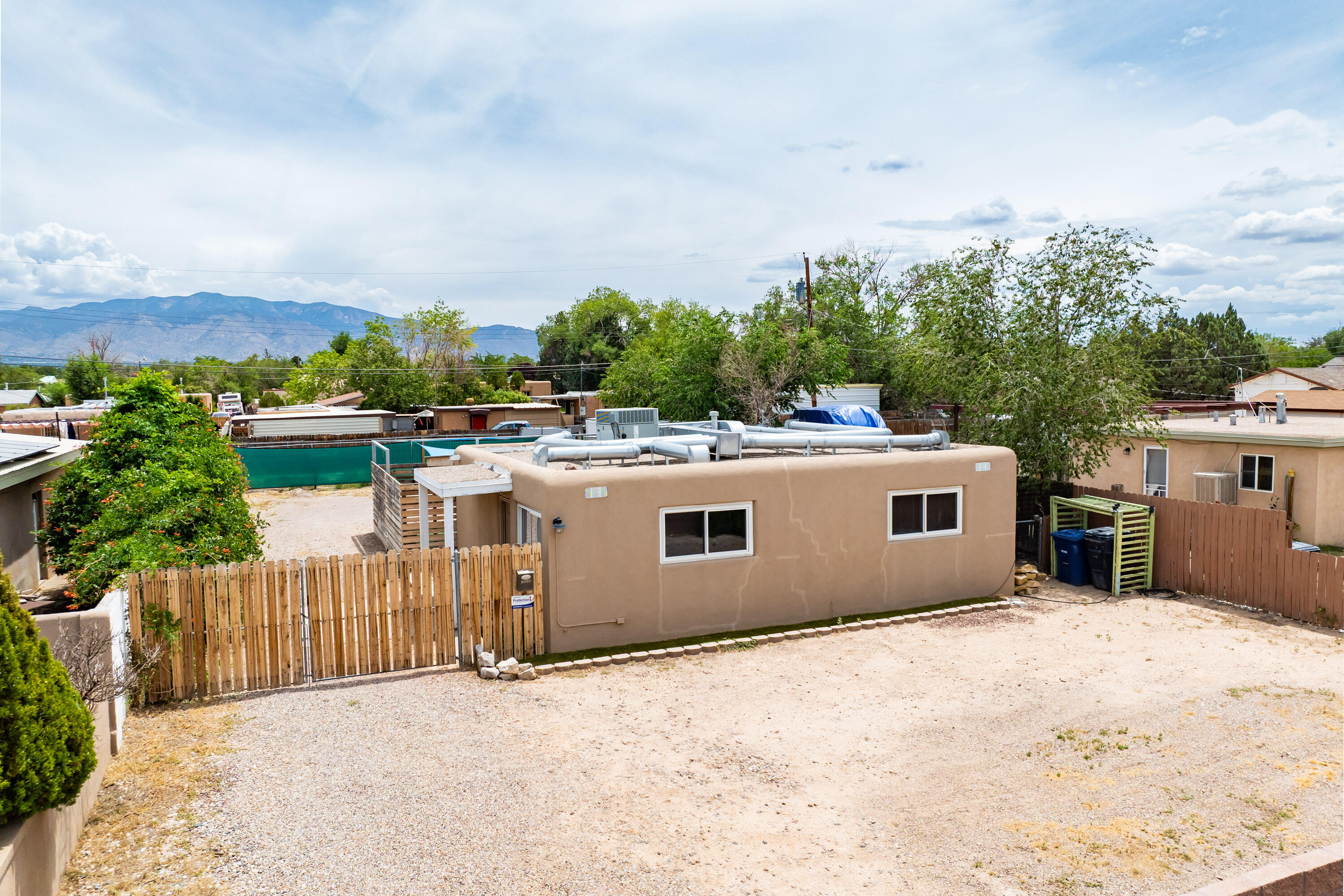 2824 BEL AIR Drive NE