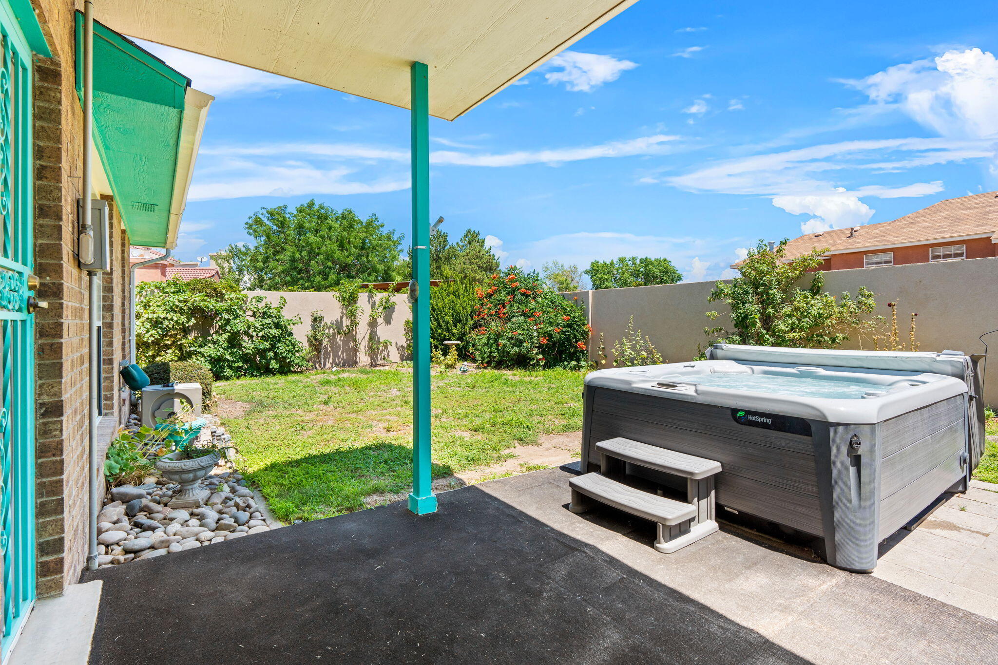 5016 SUMMERSVILLE Drive NW