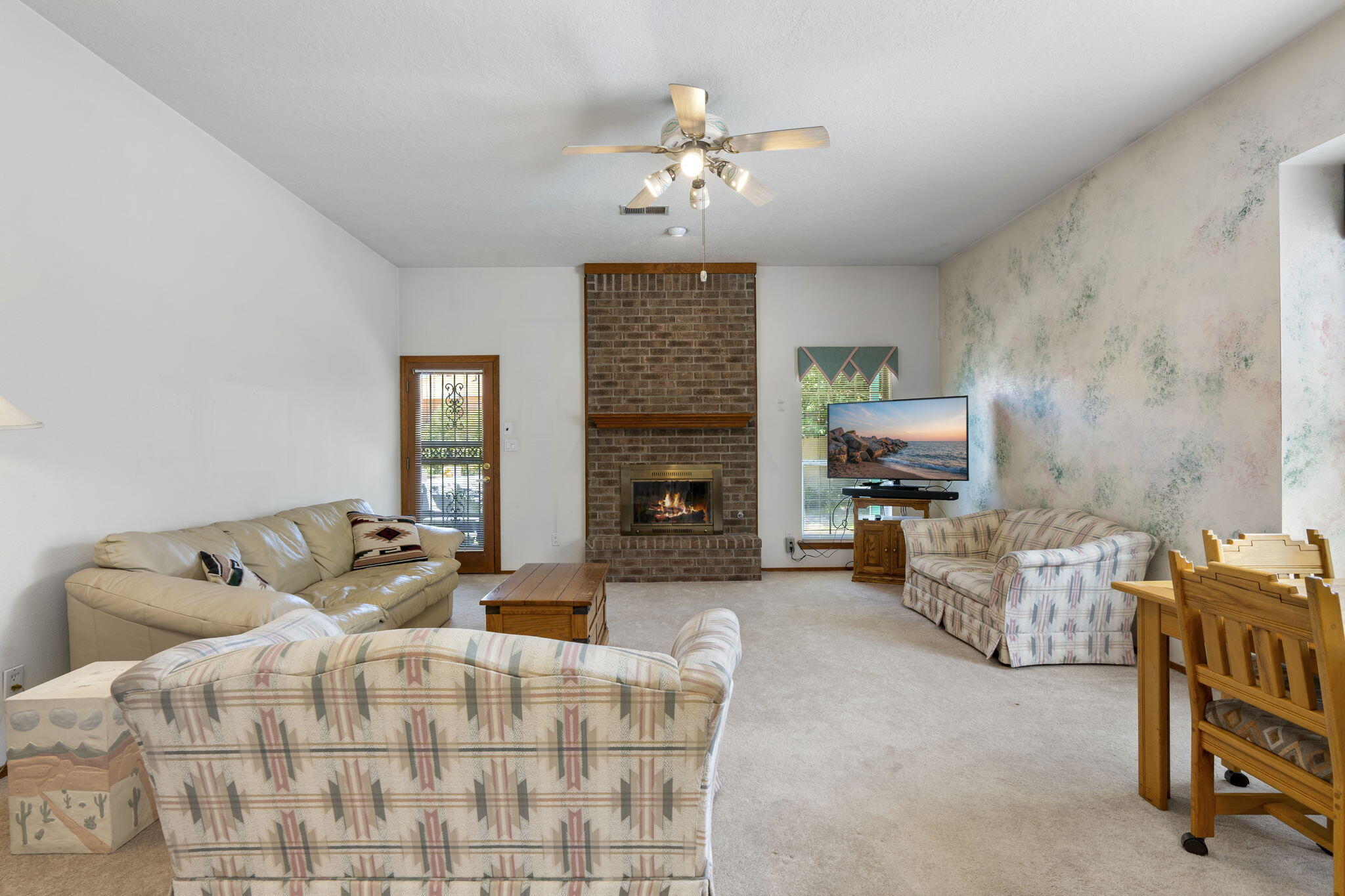 5016 SUMMERSVILLE Drive NW