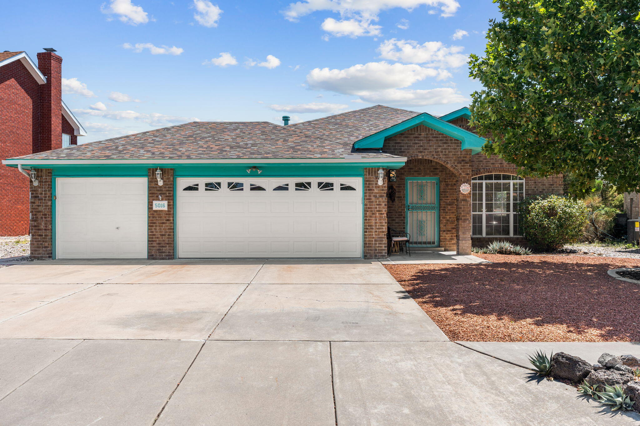 5016 SUMMERSVILLE Drive NW