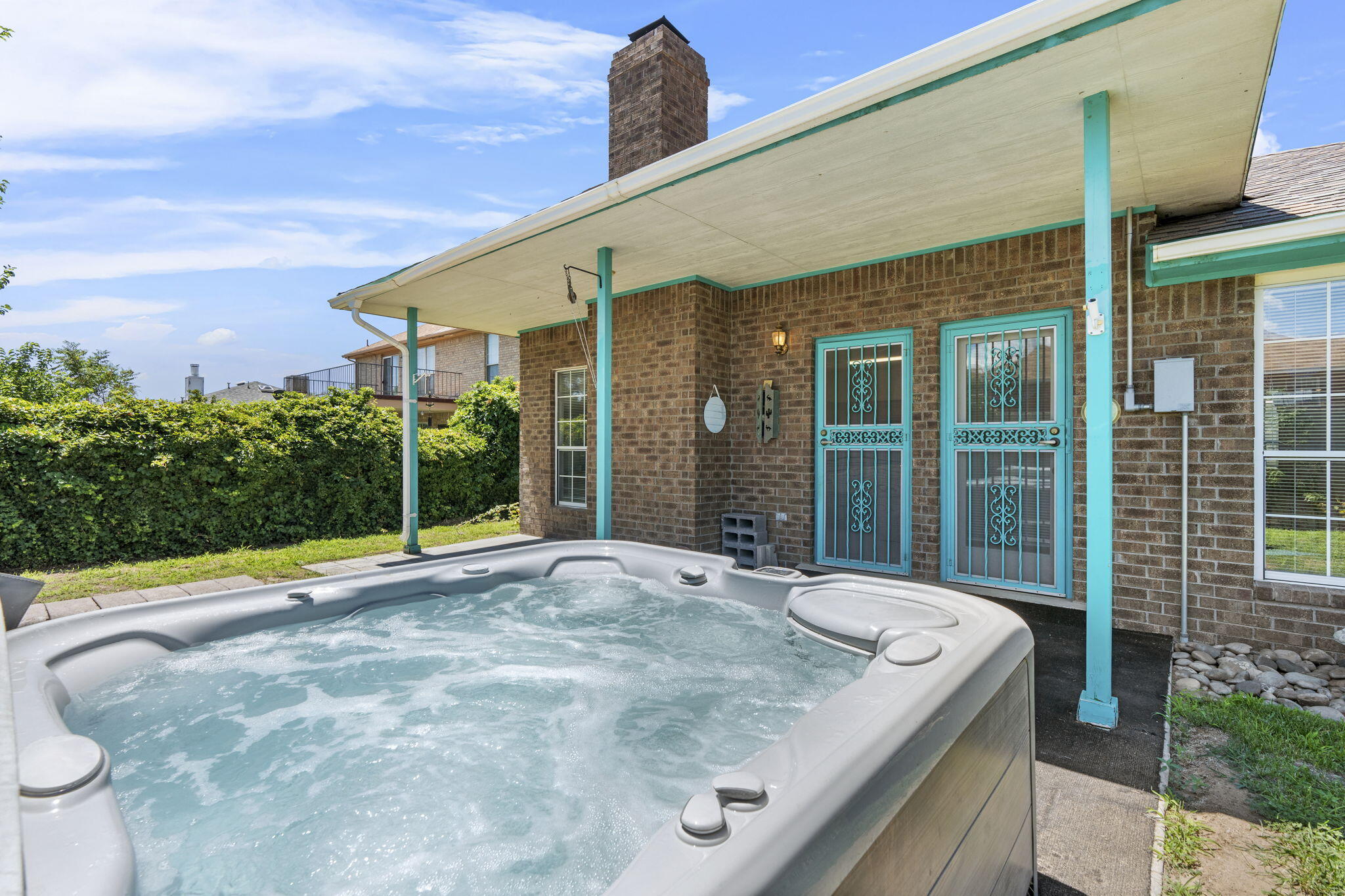 5016 SUMMERSVILLE Drive NW