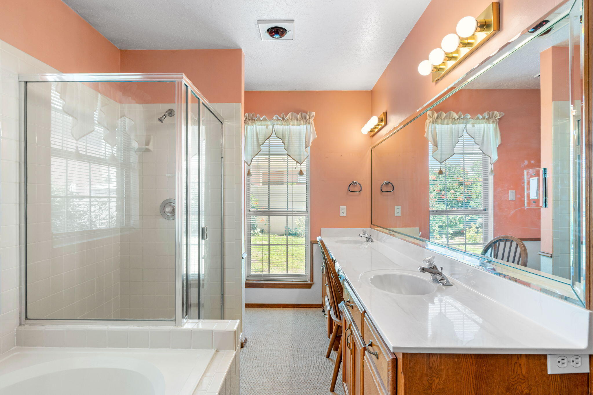 5016 SUMMERSVILLE Drive NW