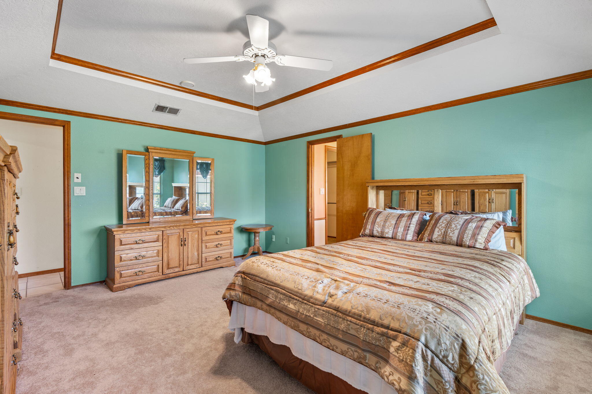 5016 SUMMERSVILLE Drive NW