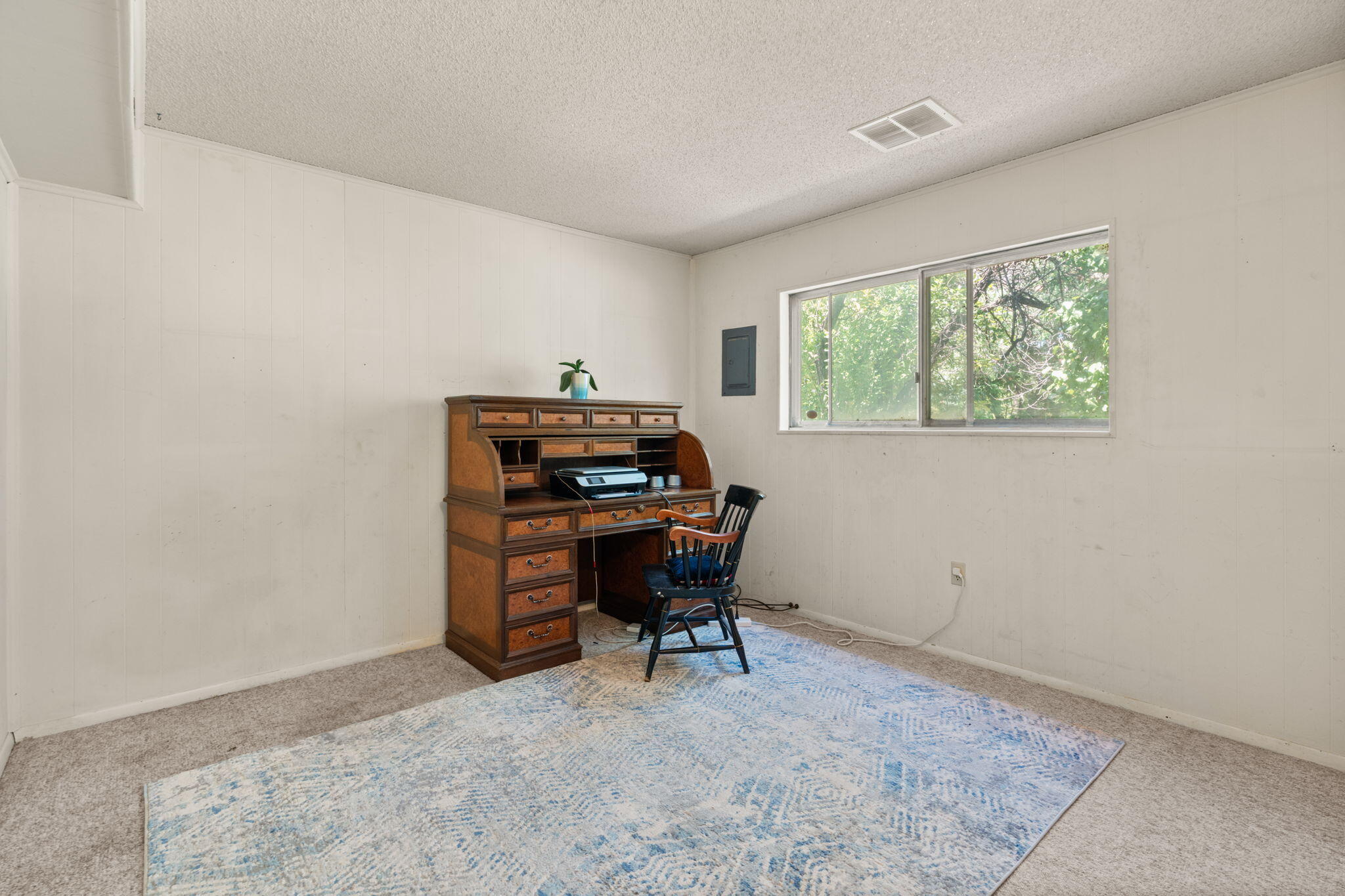 631 CAMINO DEL BOSQUE NW