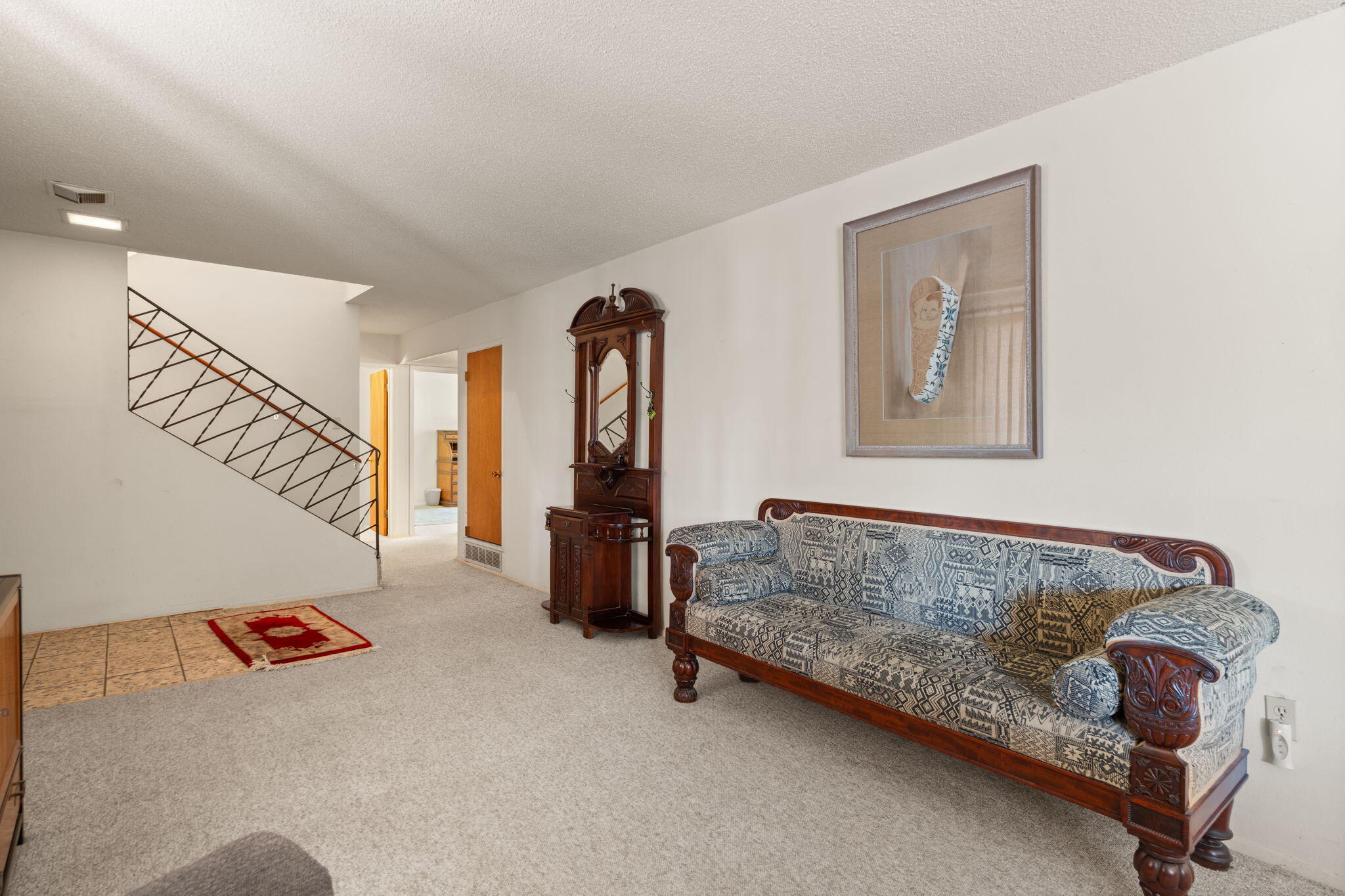 631 CAMINO DEL BOSQUE NW