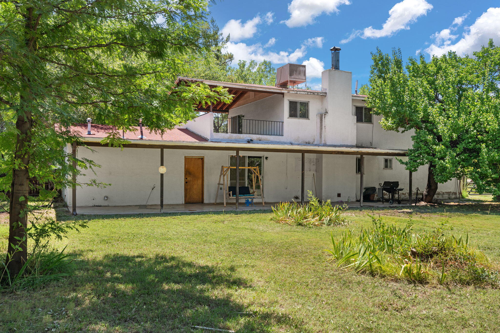 631 CAMINO DEL BOSQUE NW