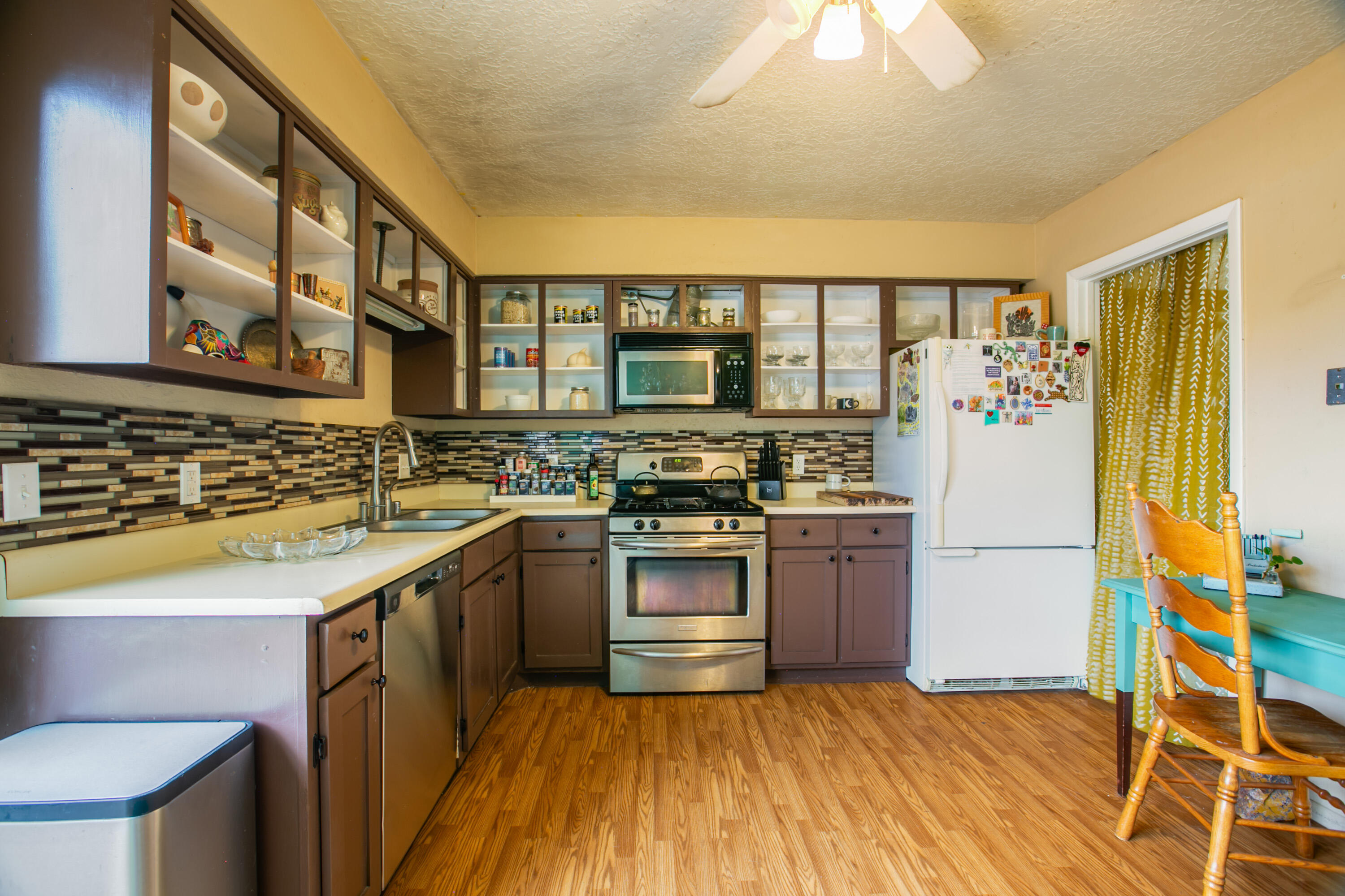 1121 CHELWOOD PARK Boulevard NE