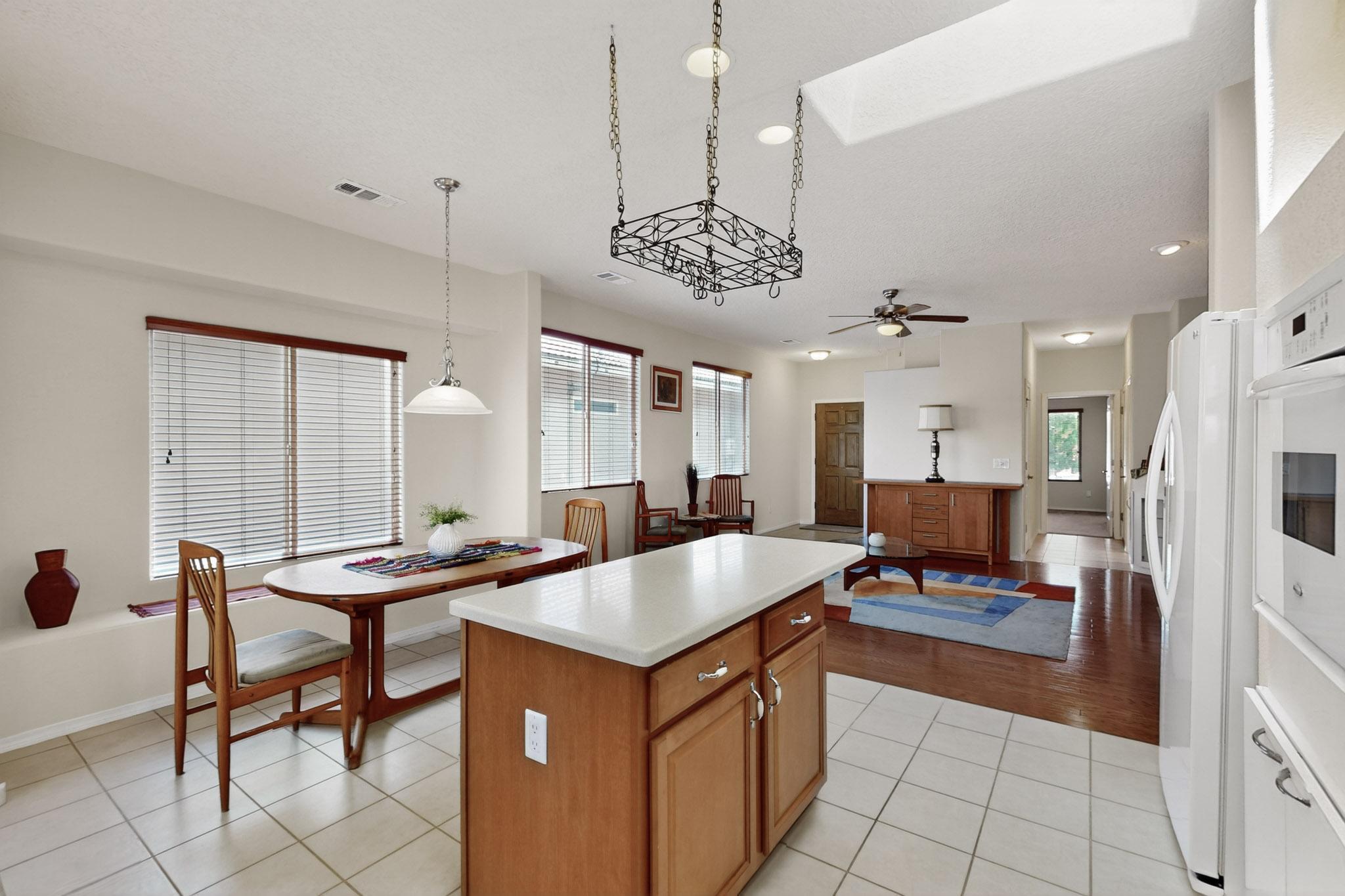 820 GOLDEN YARROW Trail