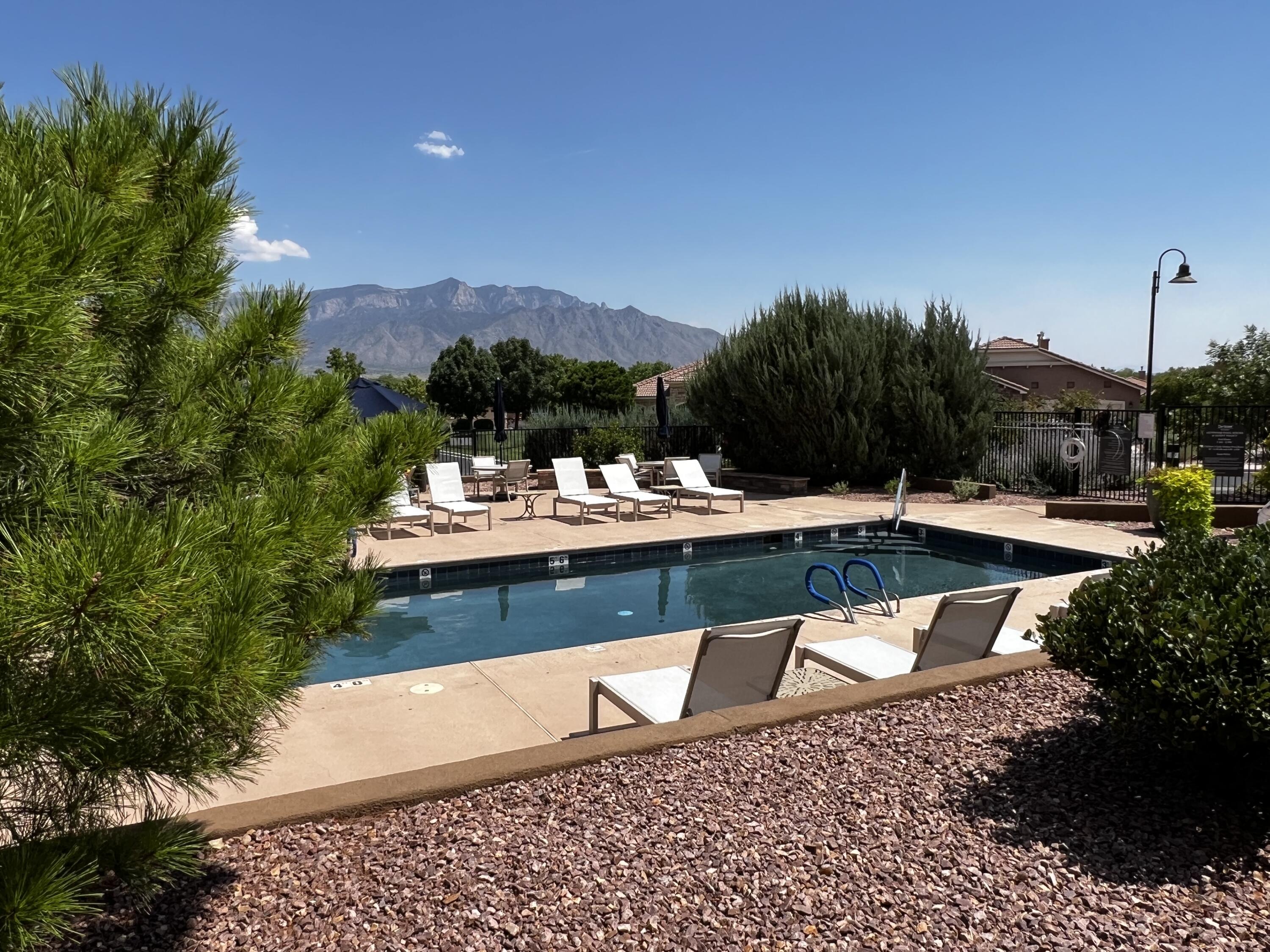 820 GOLDEN YARROW Trail