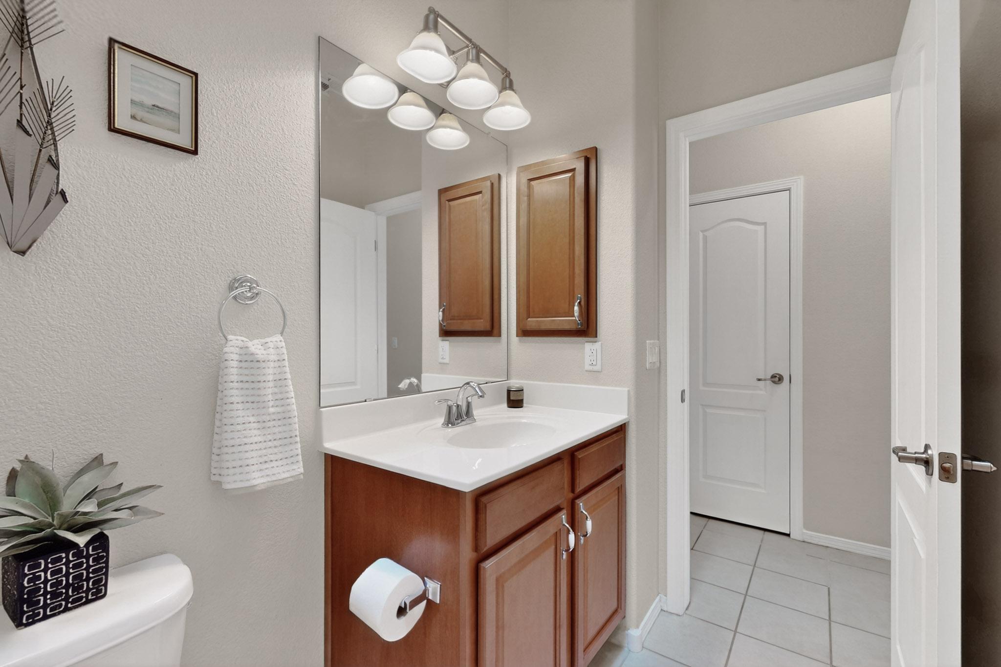 820 GOLDEN YARROW Trail