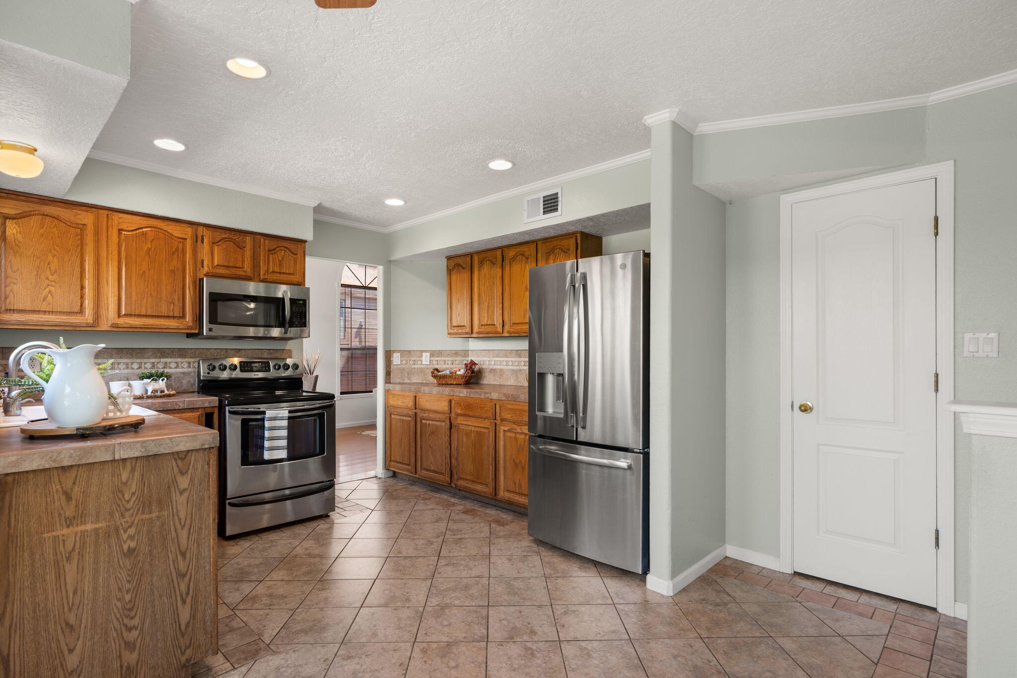 7901 WILLIAM MOYERS Avenue NE