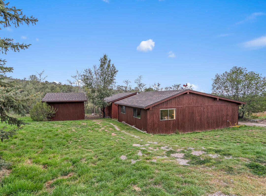 6 Sandia Haven Place