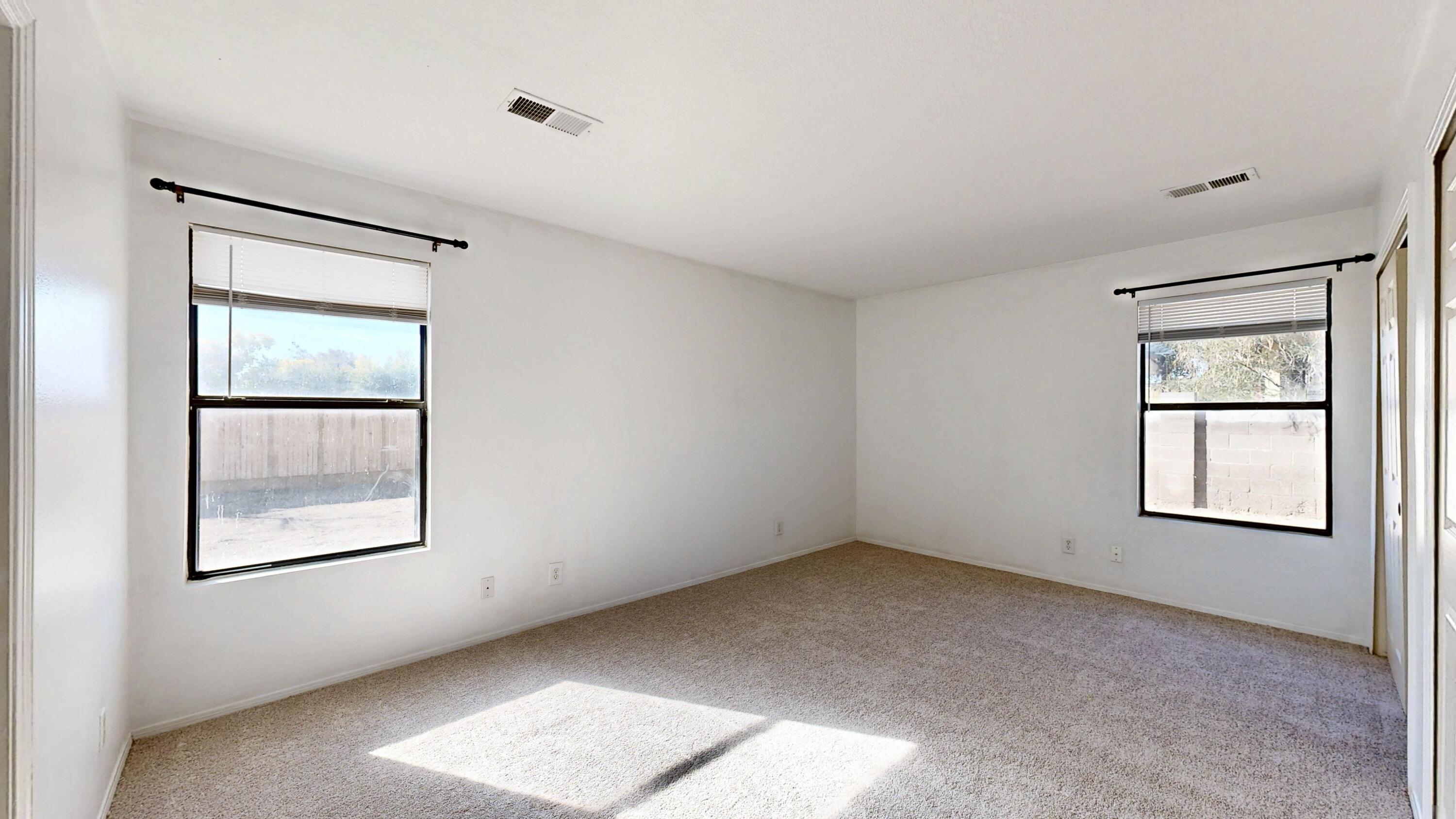 4956 Chromium Drive NE