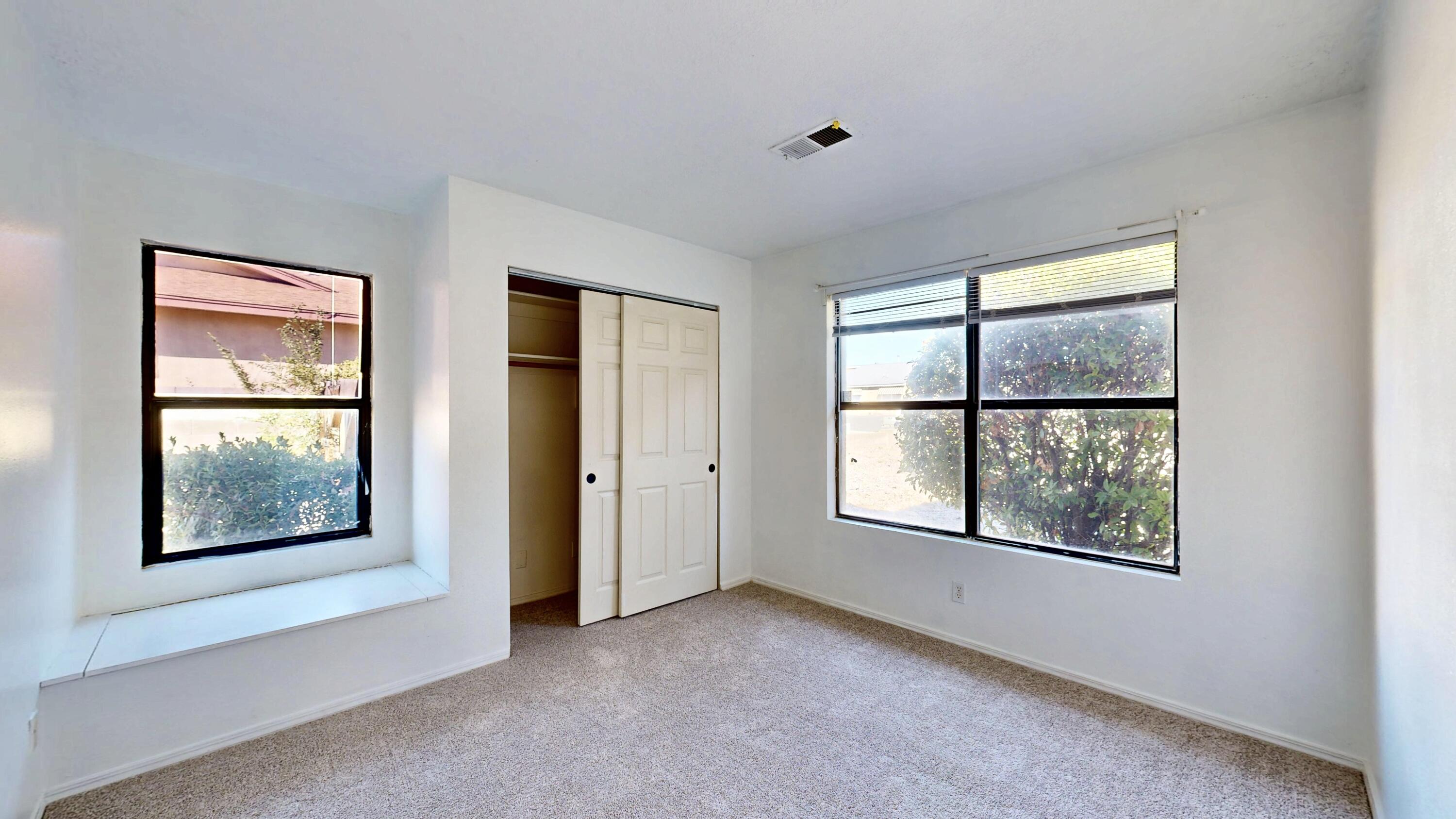 4956 Chromium Drive NE