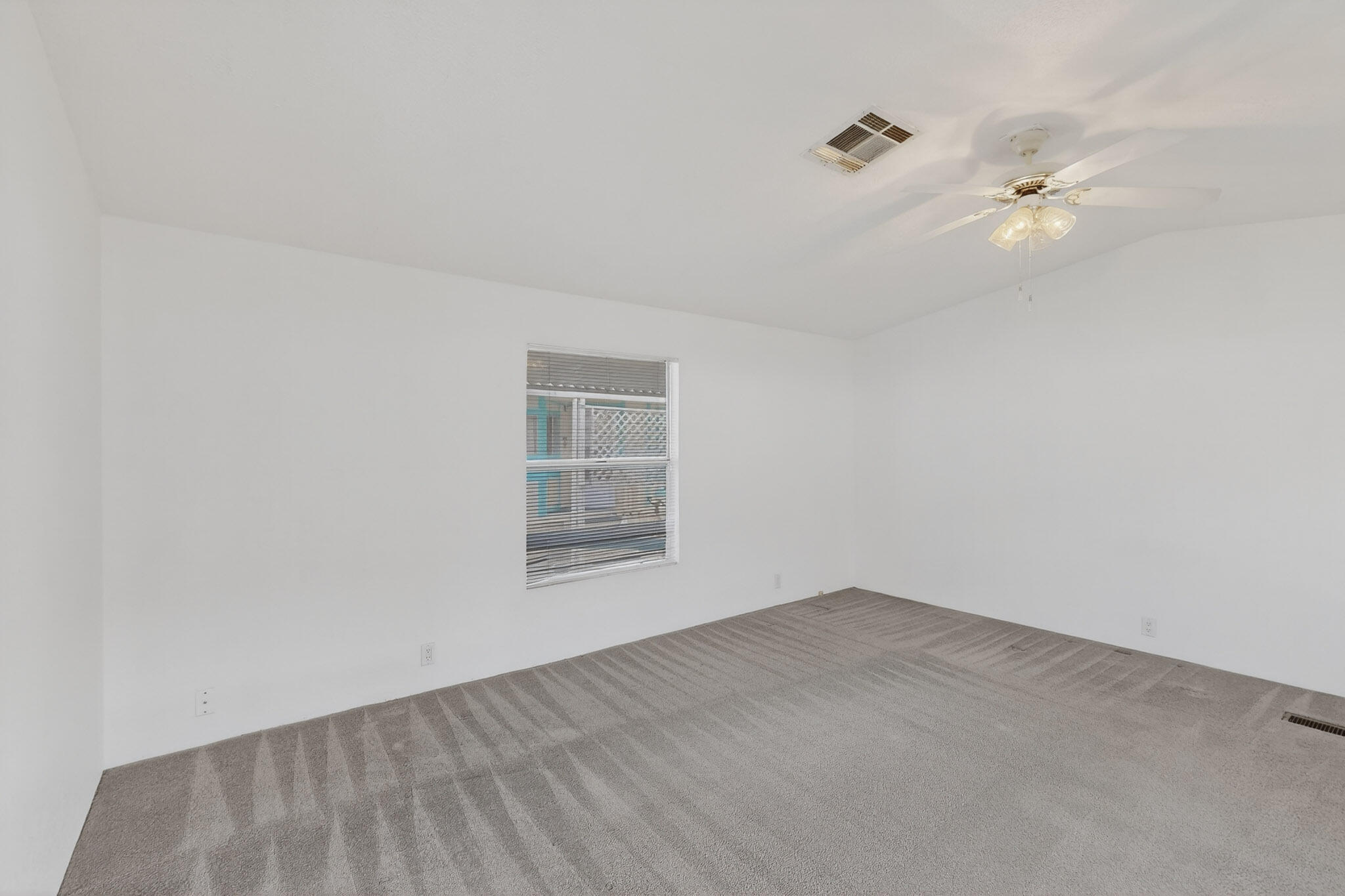 7225 Remington Drive NE