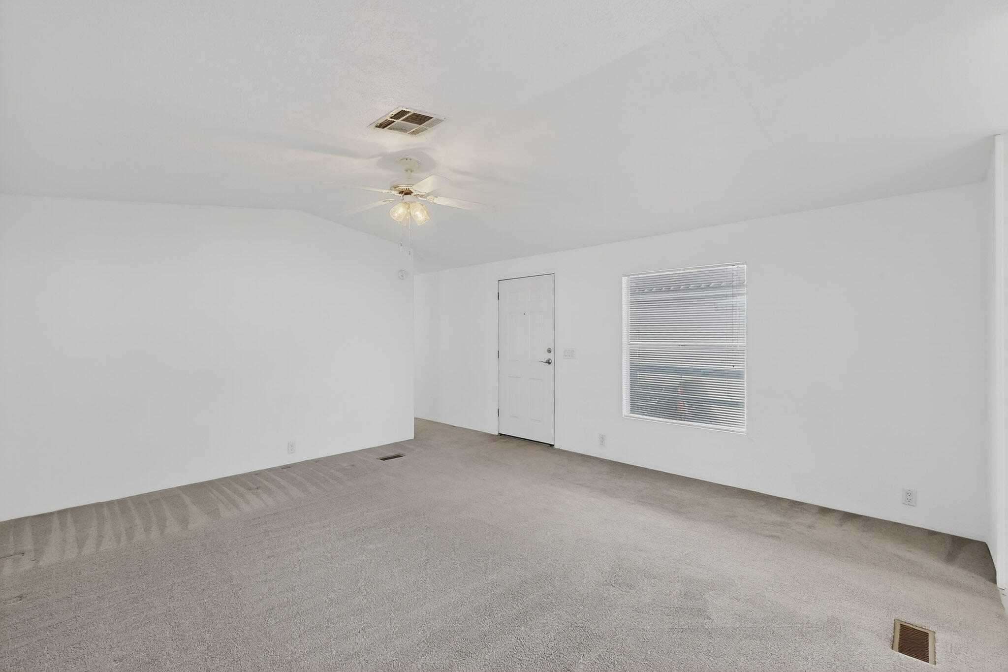 7225 Remington Drive NE