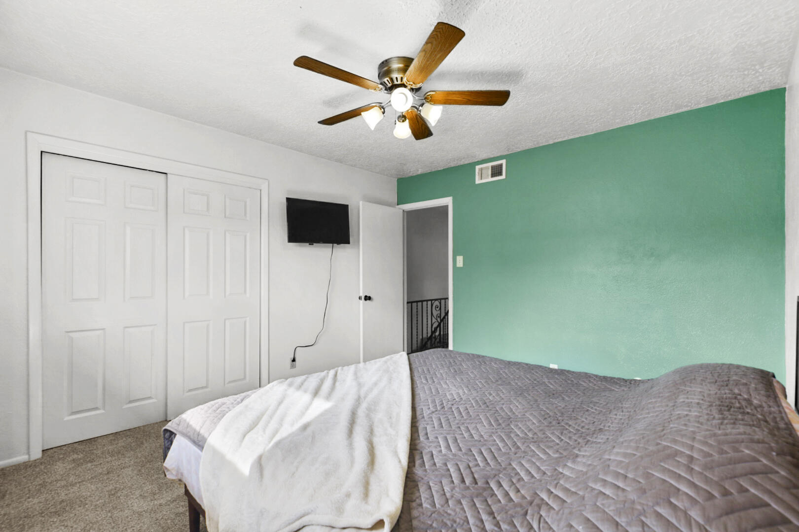 1121 Chelwood Park Boulevard NE APT 7