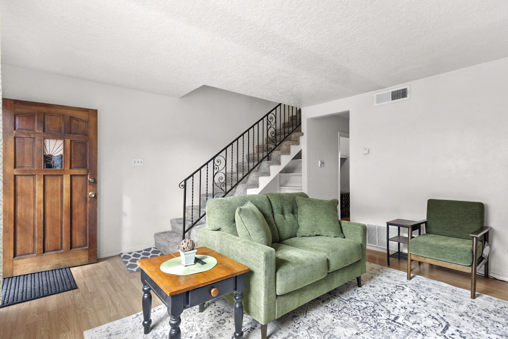 1121 Chelwood Park Boulevard NE APT 7