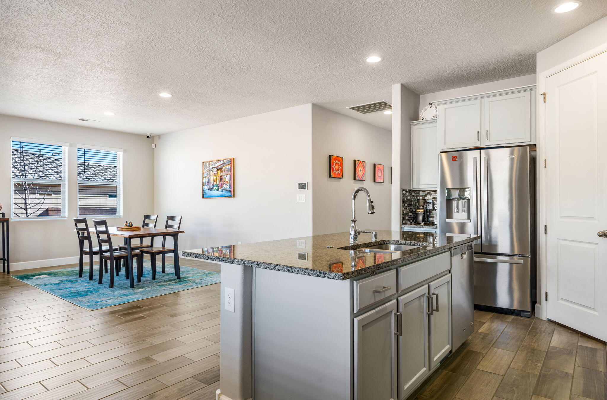 1914 Castle Peak Loop NE