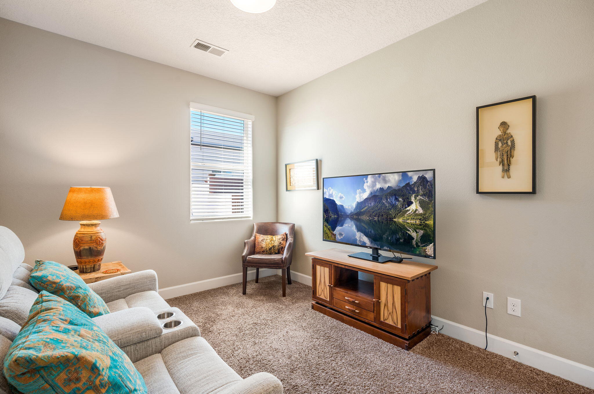 1914 Castle Peak Loop NE